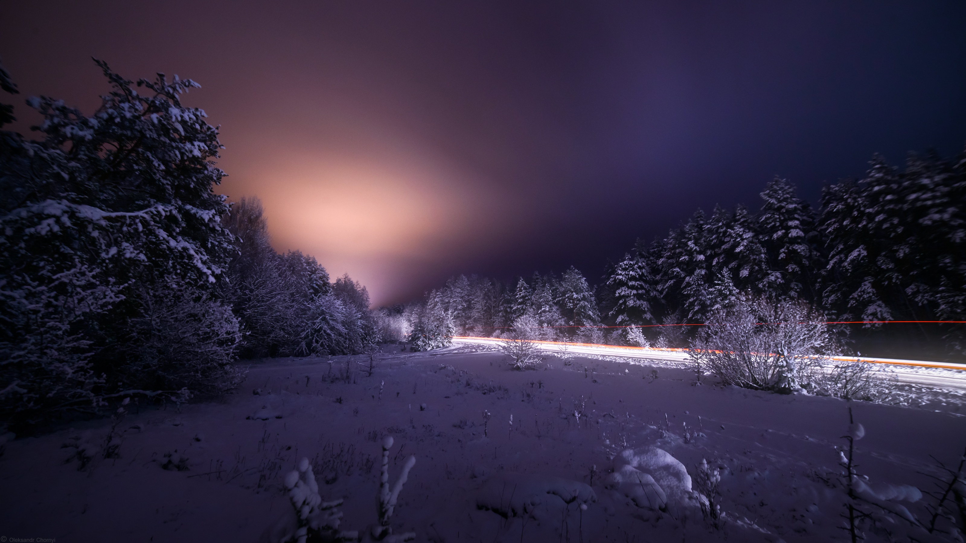 Картинки снега ночь. Зимний лес ночью. Ночь зима снег. Снег ночью. Лес снег ночь.