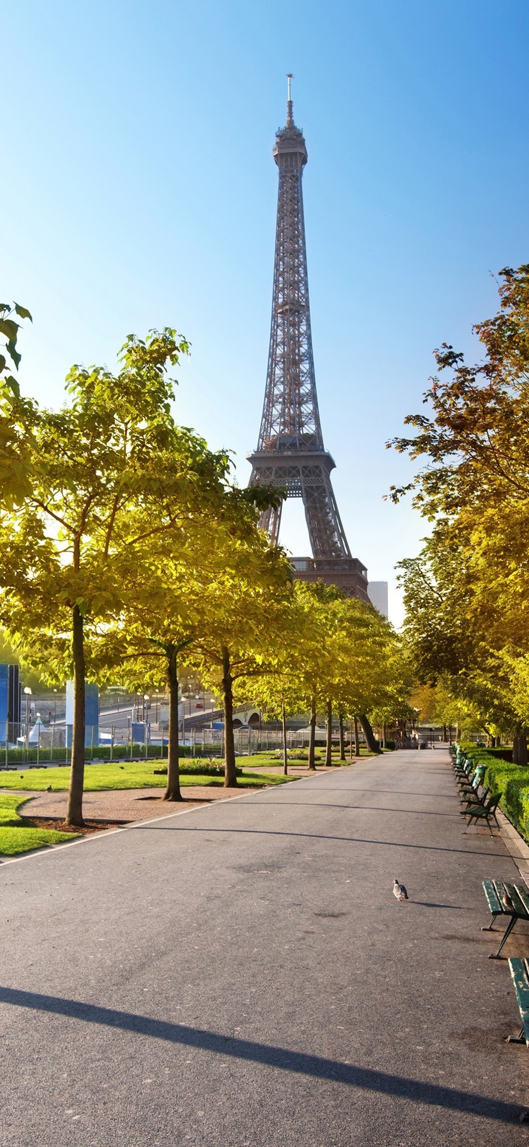 Download mobile wallpaper Paris, Eiffel Tower, Monuments, Alley, Sunlight, Man Made for free.