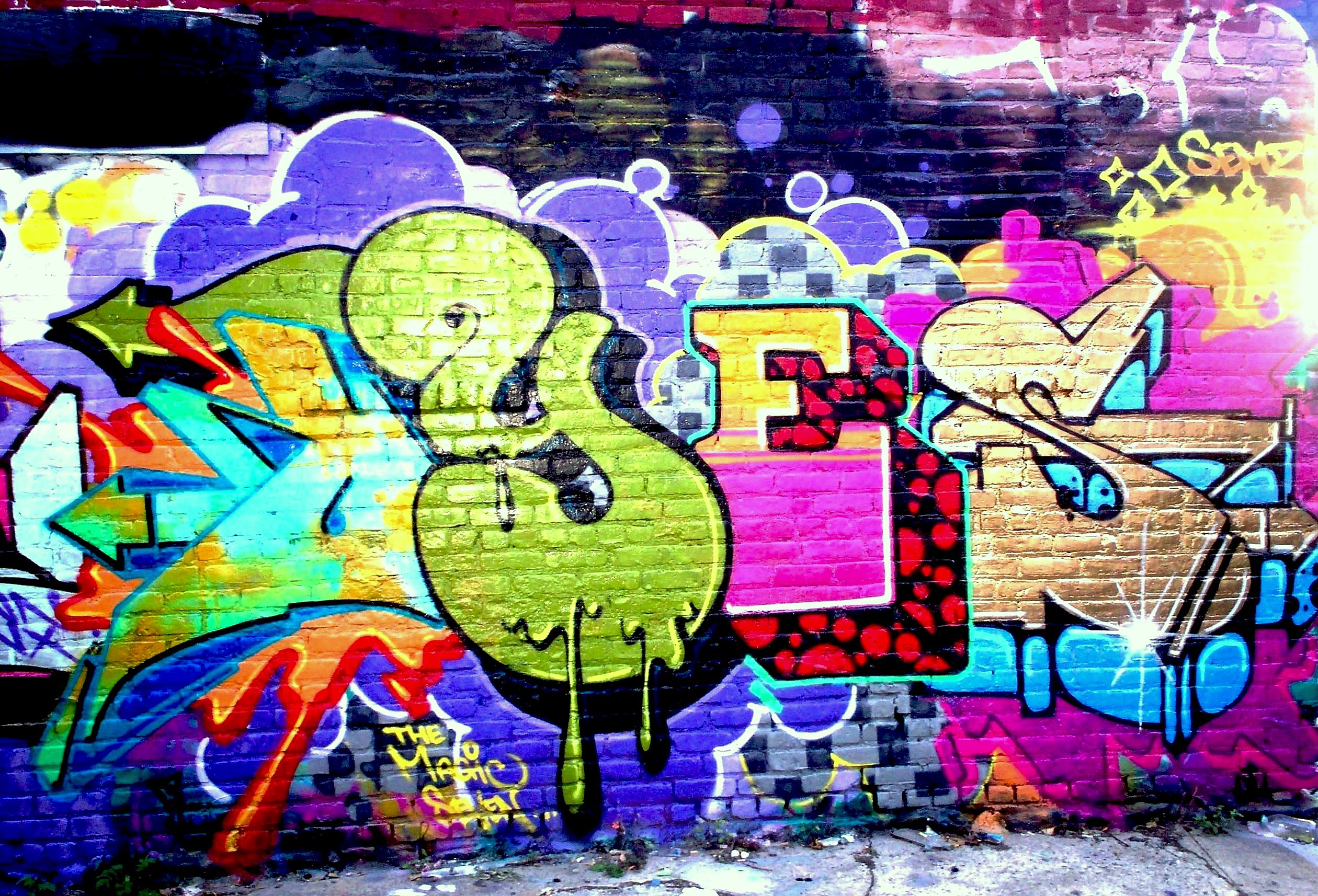 graffiti, artistic cellphone