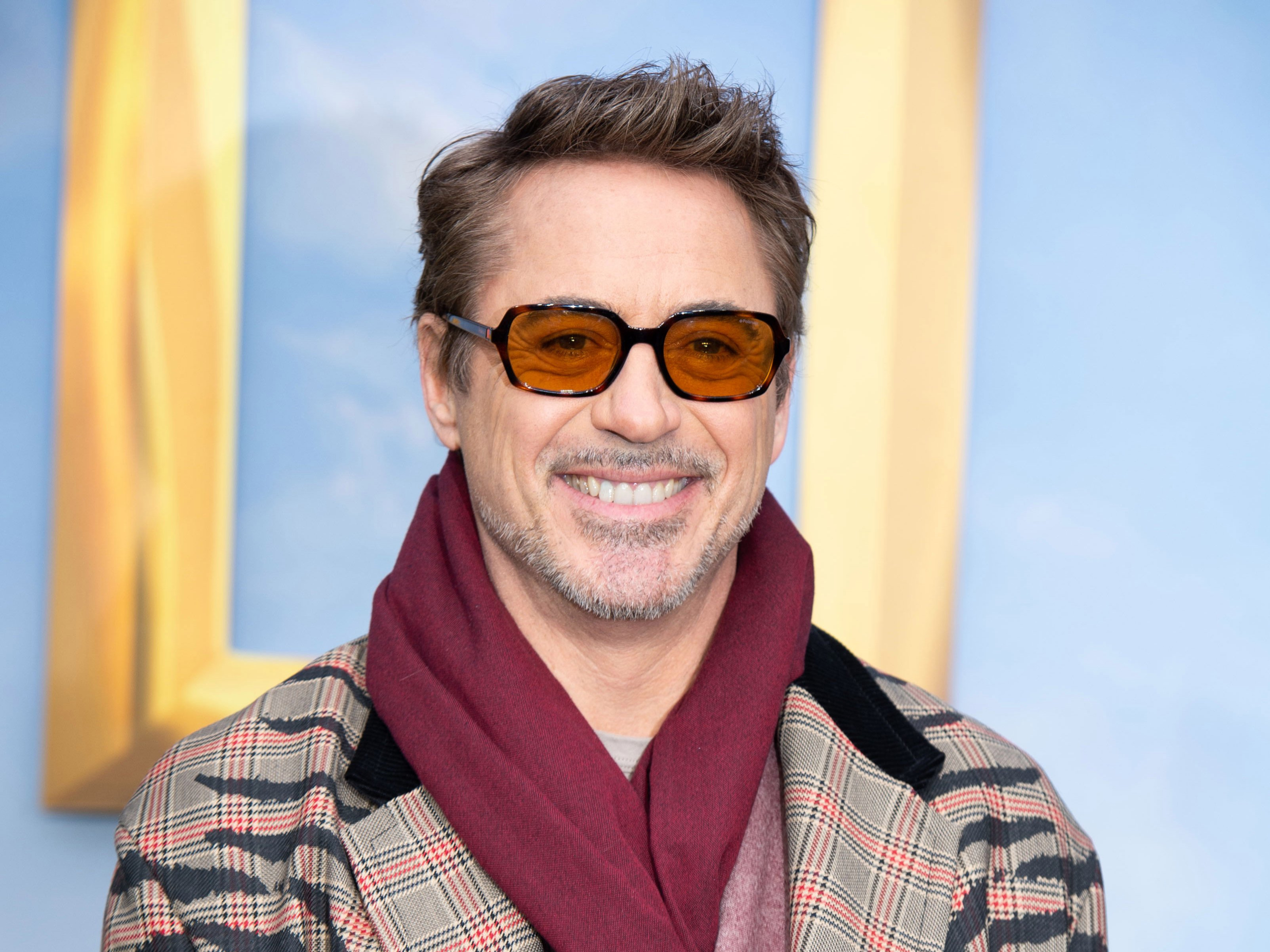 Chris Evans, Chris Hemsworth, Robert Downey JR: Coolest Looks With Shades