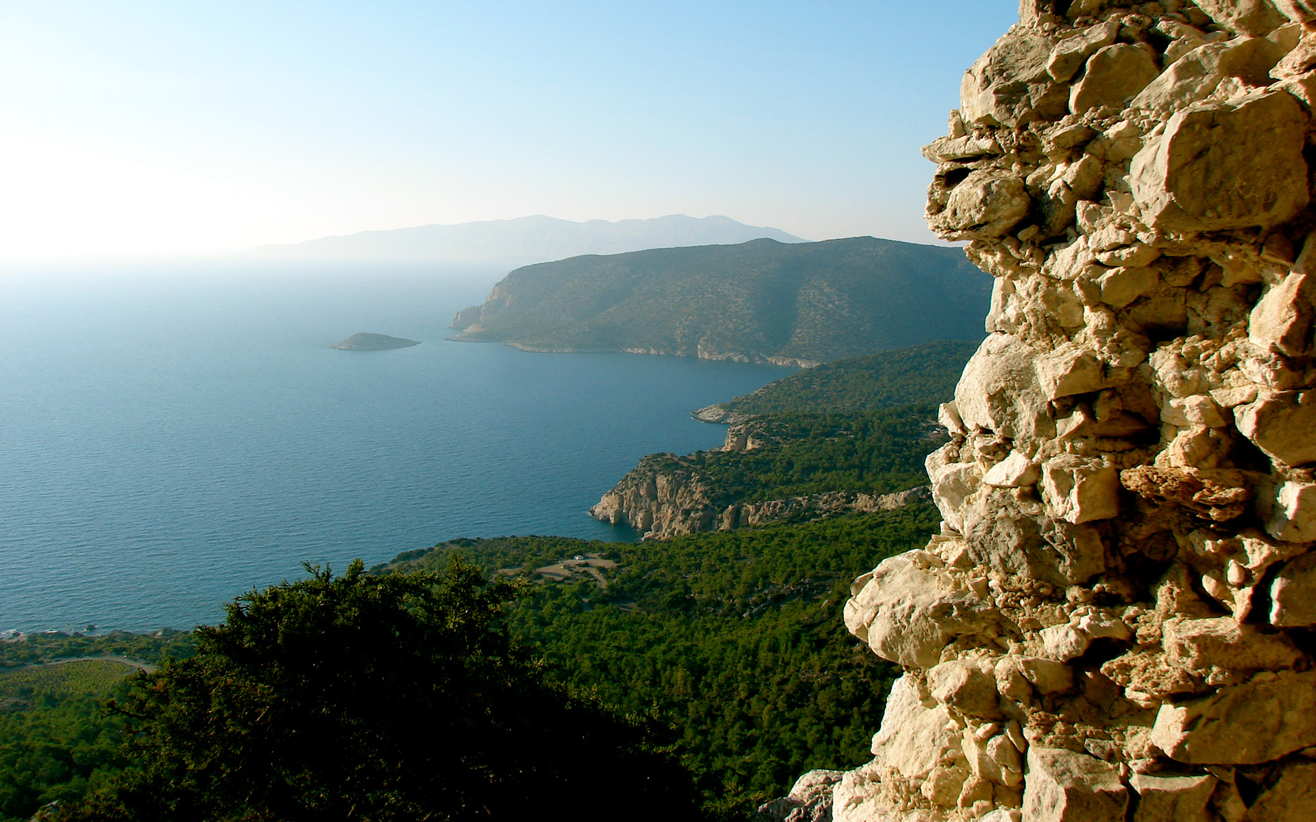 Крым море горы скалы