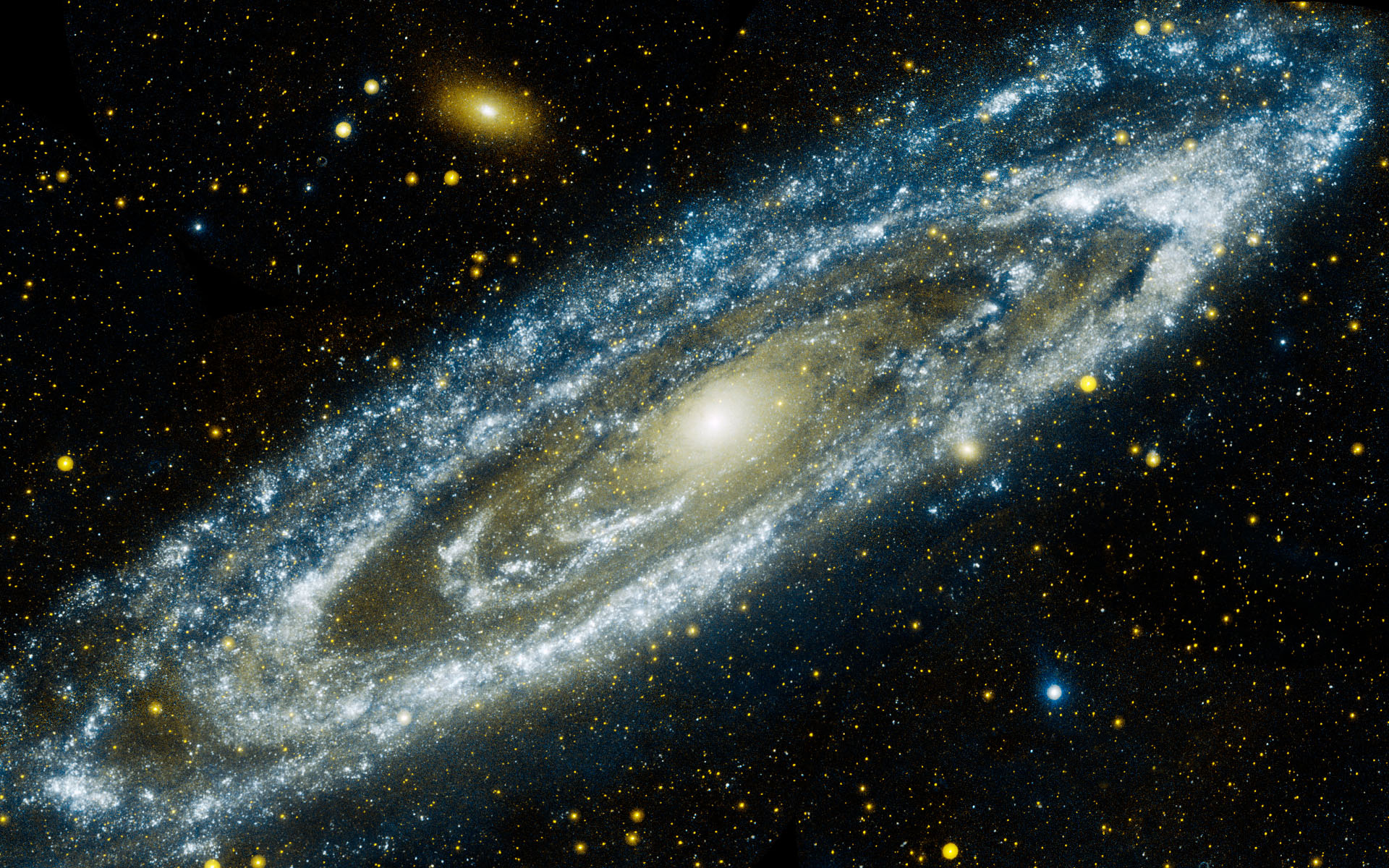 Галактика Андромеды и Млечный путь