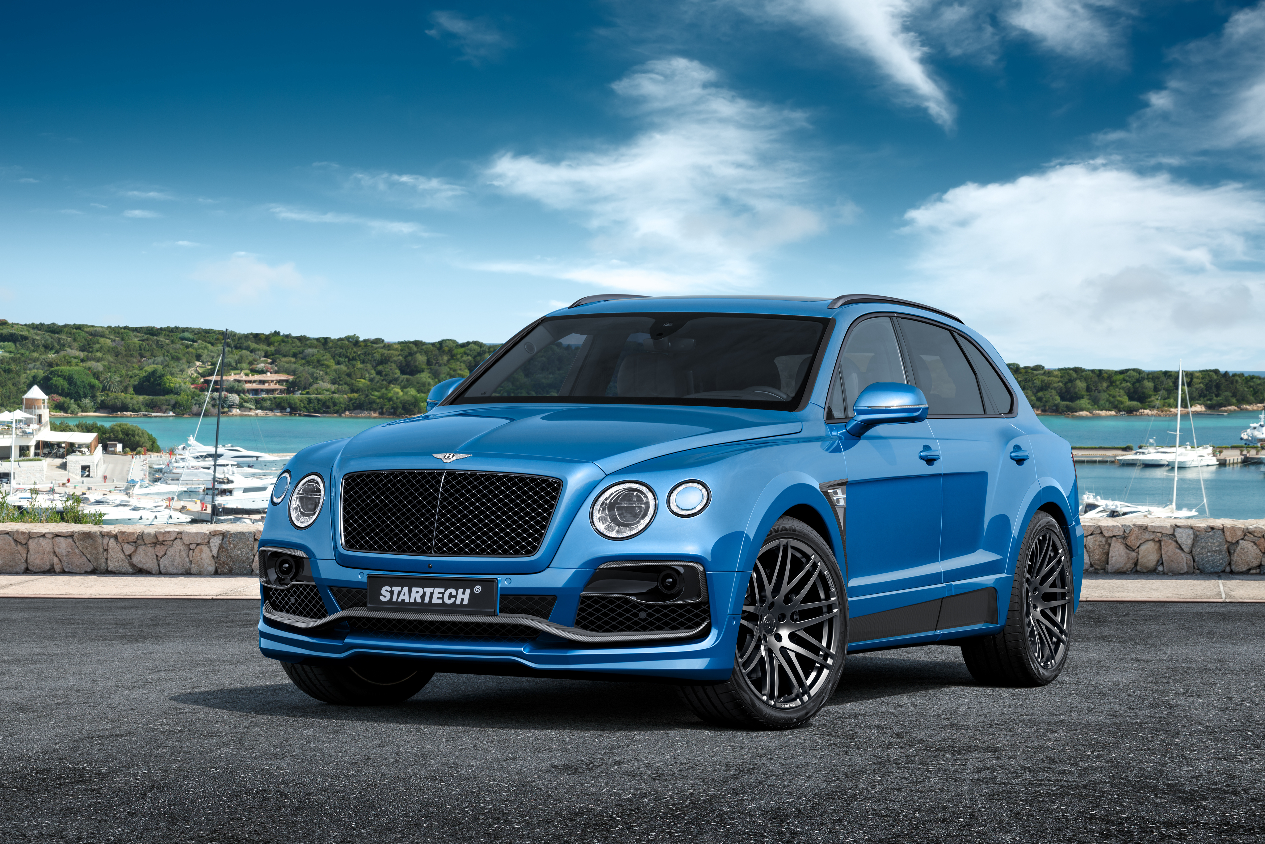 Download mobile wallpaper Bentayga, Side View, Cars, Bentley for free.