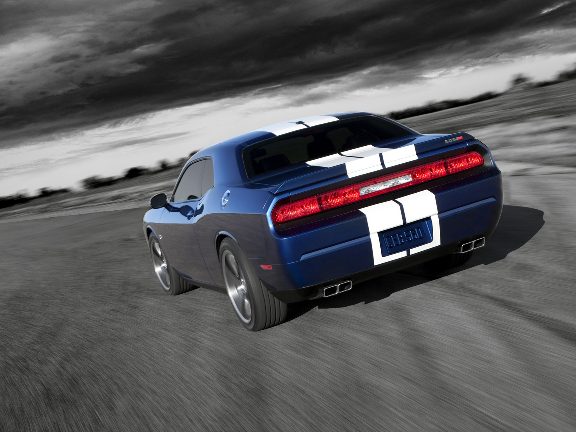 Dodge Challenger srt8 392