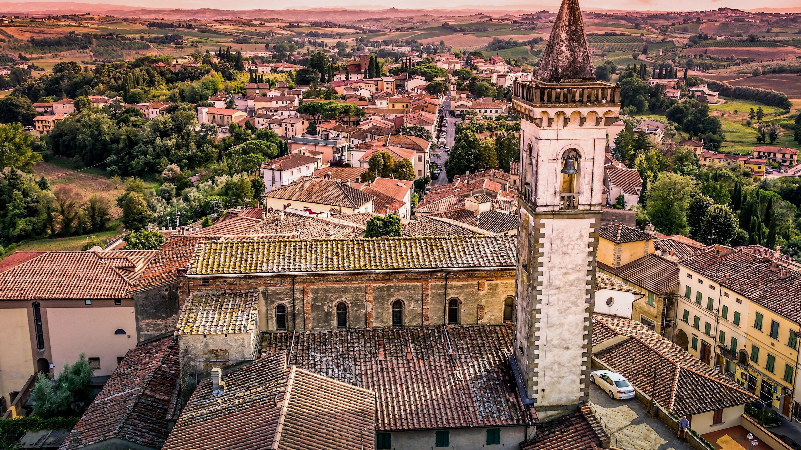 Скачать обои бесплатно Церковь Санта Кроче, Винчи, Тоскана, Города, Италия картинка на рабочий стол ПК