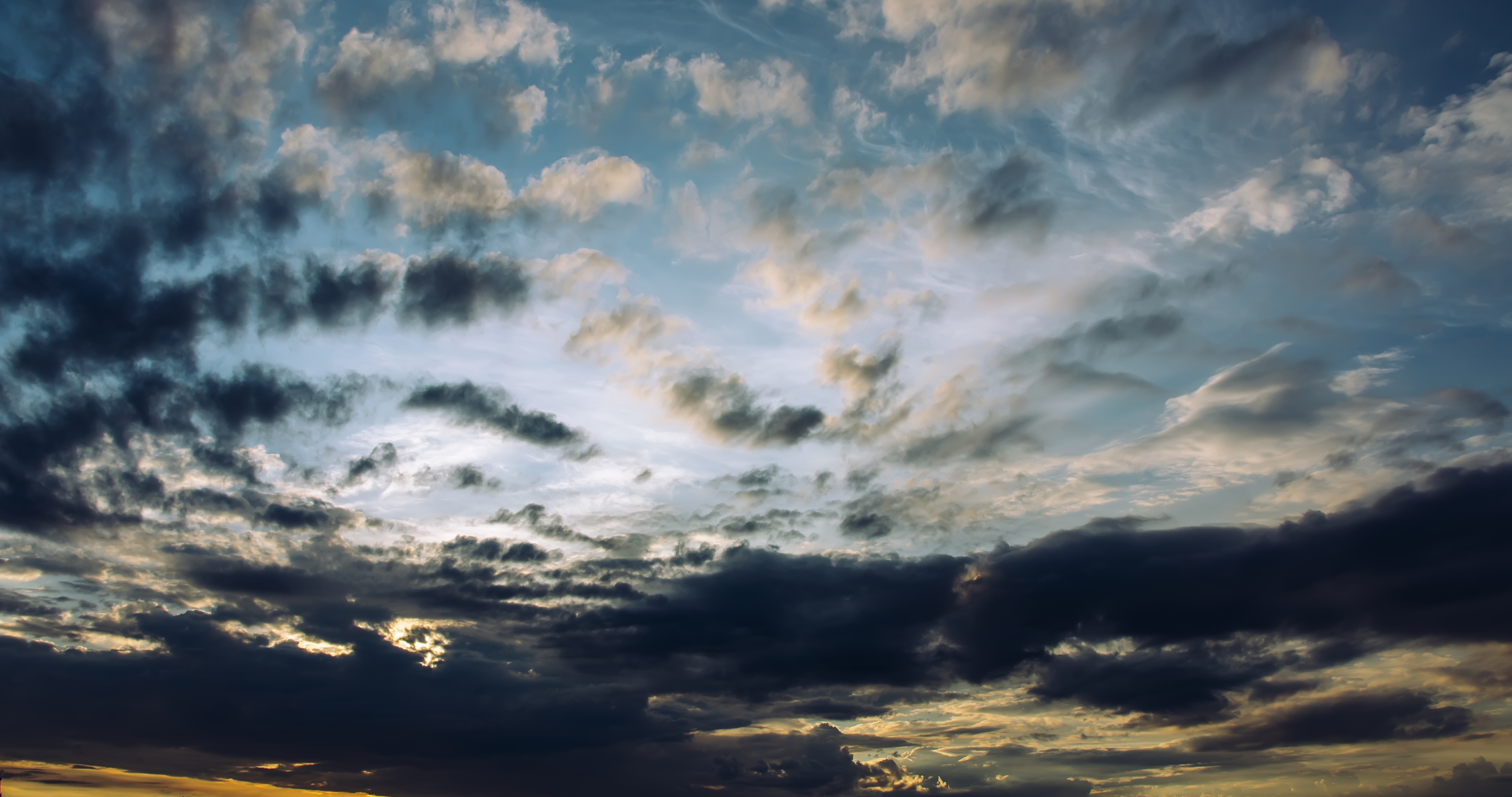 151332 Hintergrundbild herunterladen natur, sky, clouds, hauptsächlich bewölkt, bedeckt, wolken - Bildschirmschoner und Bilder kostenlos