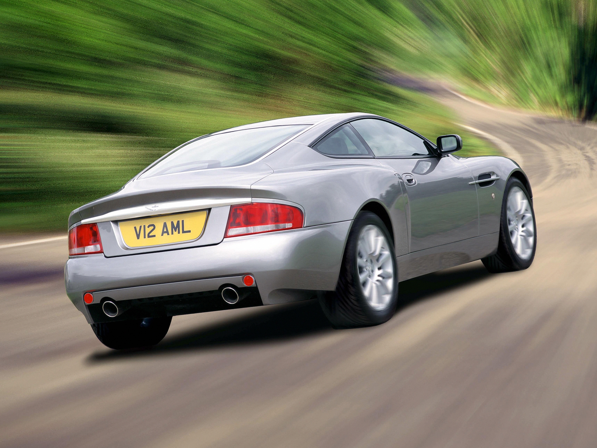 auto, aston martin, cars, back view, rear view, speed, silver, v12, vanquish, 2001