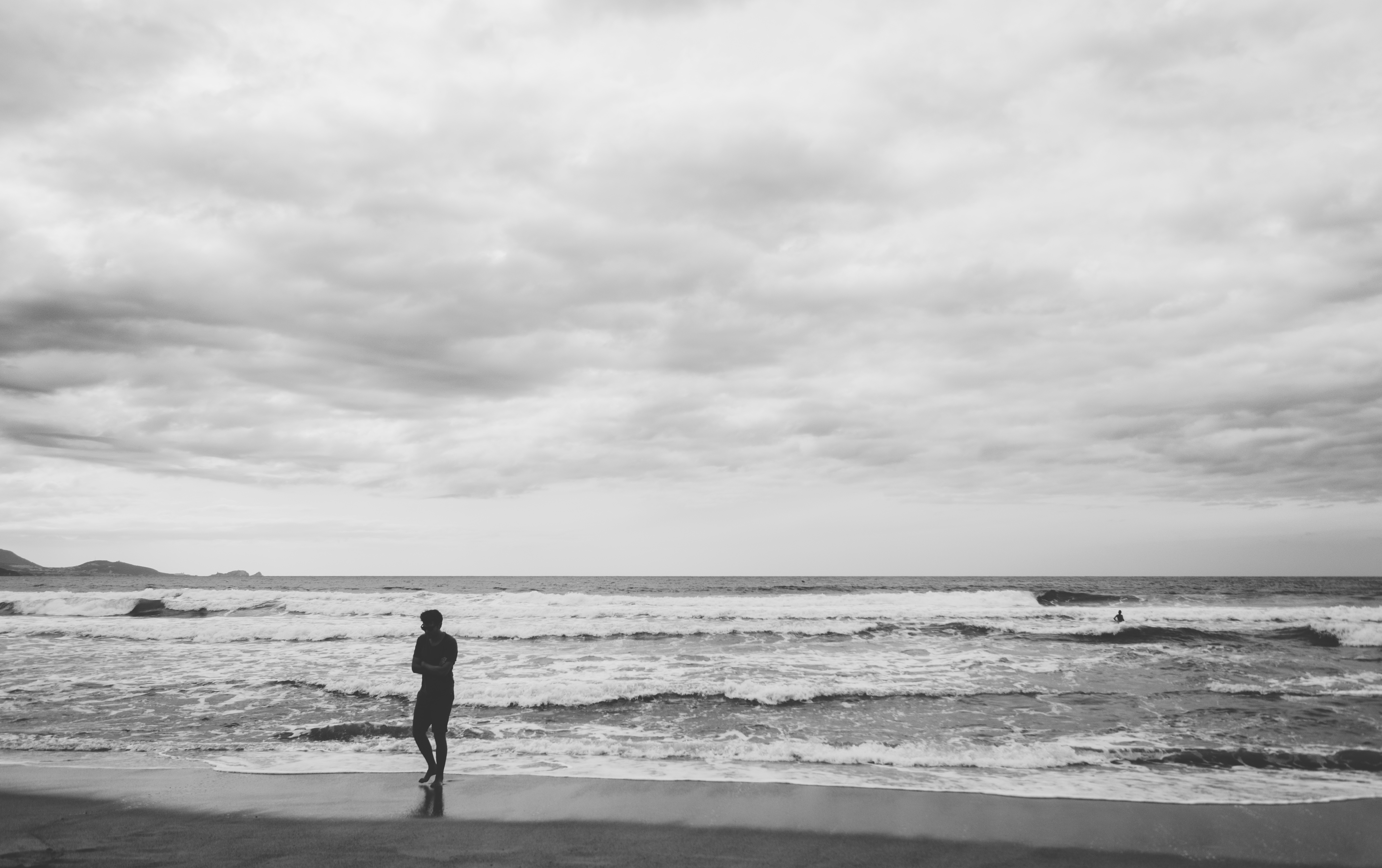 Free download wallpaper Sea, Bw, Nature, France, Surf, Corsica, Chb, Loneliness, Waves on your PC desktop