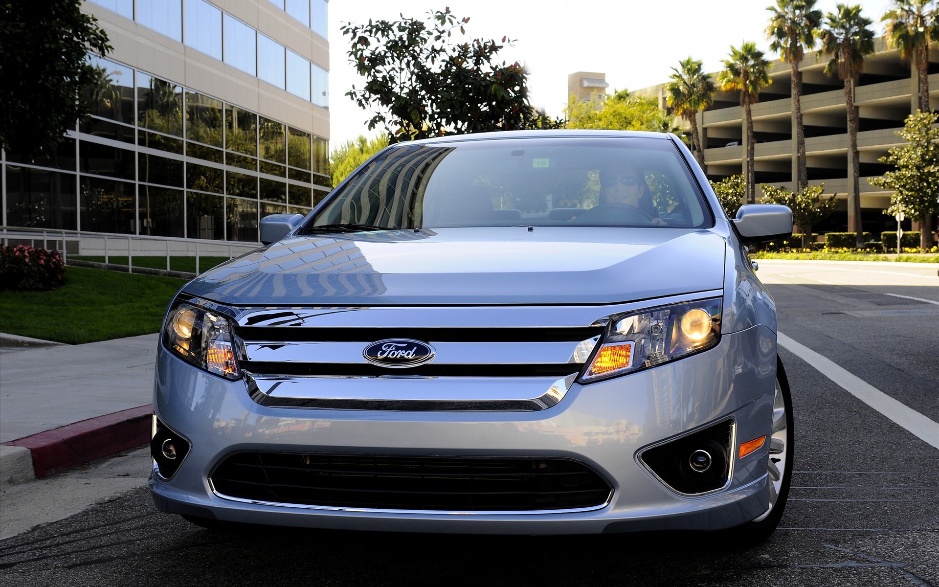 Ford Fusion Hybrid 2010