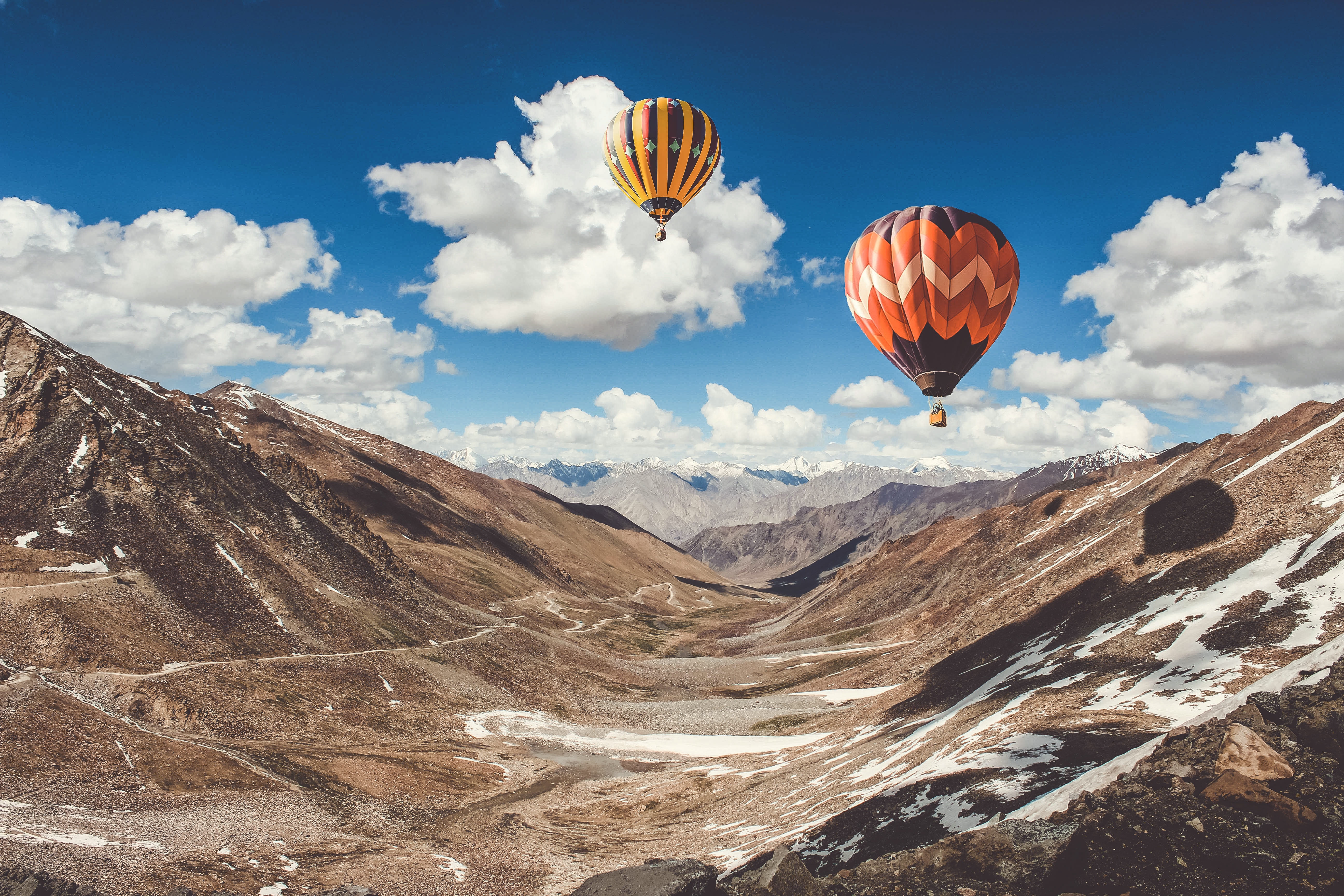 balloons, nature, sky, mountains, clouds