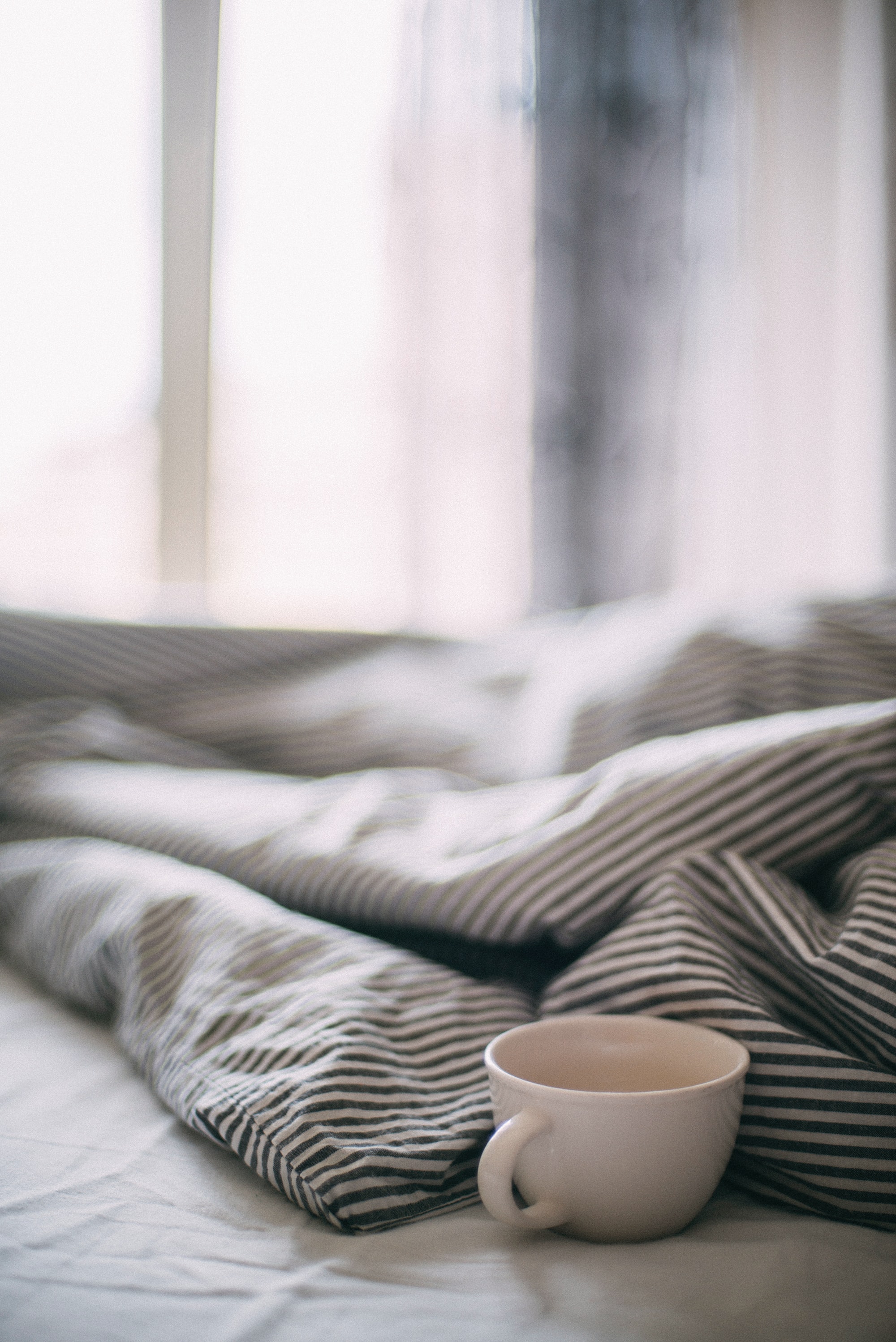 Download mobile wallpaper Miscellaneous, Miscellanea, Bed, Cup, Morning for free.