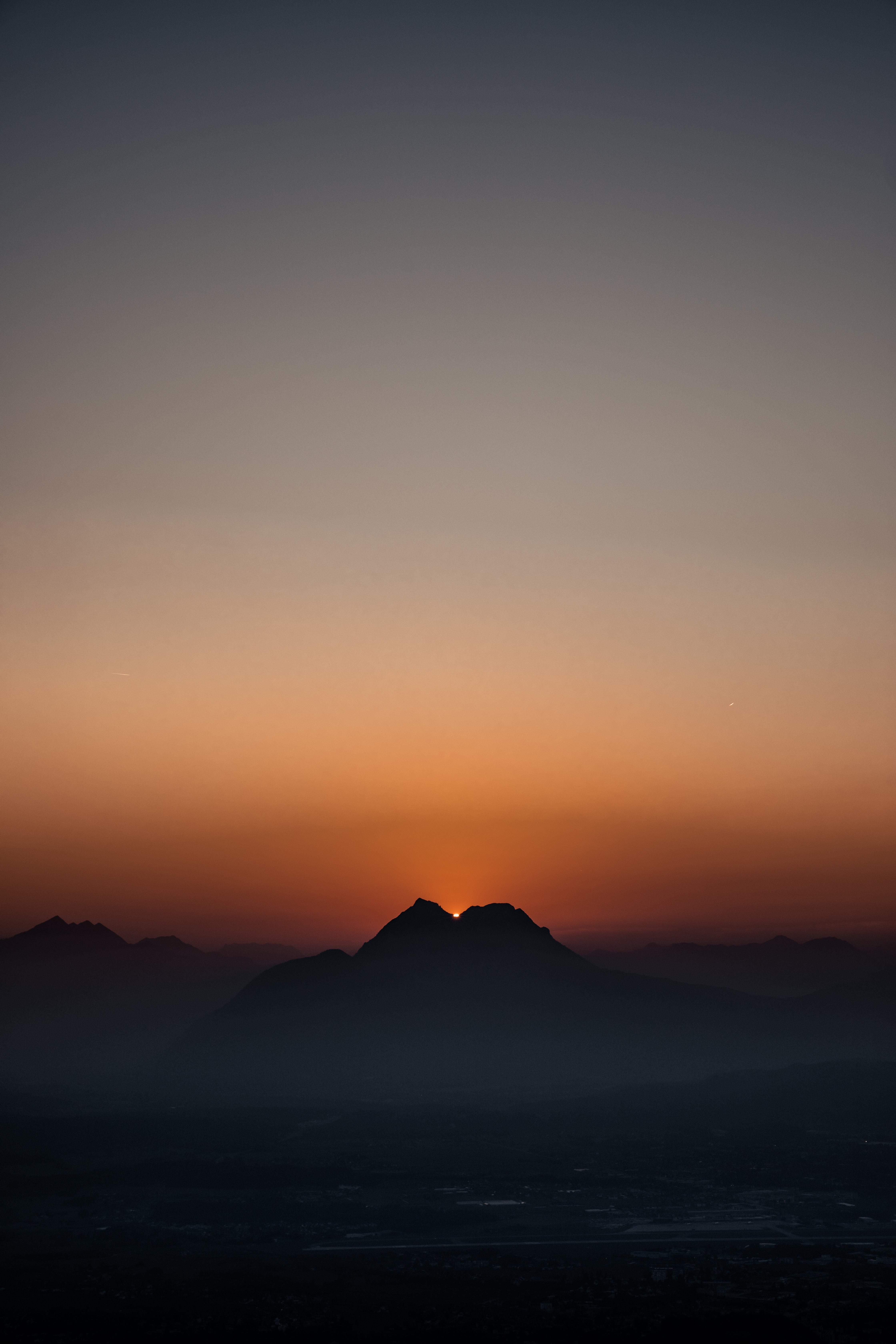 Download mobile wallpaper Sunset, Fog, Nature, Dusk, Mountains, Twilight, Dark for free.