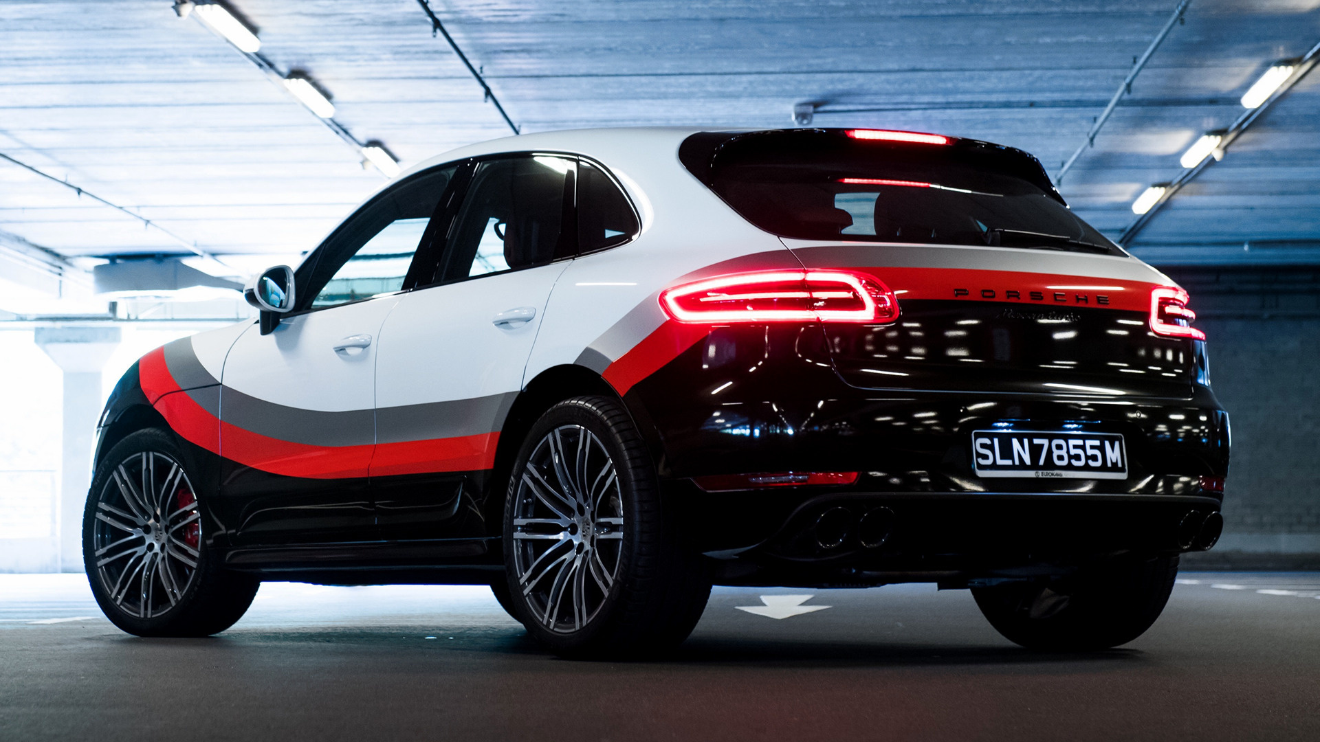 Porsche Macan Turbo Performance Package Tablet HD picture