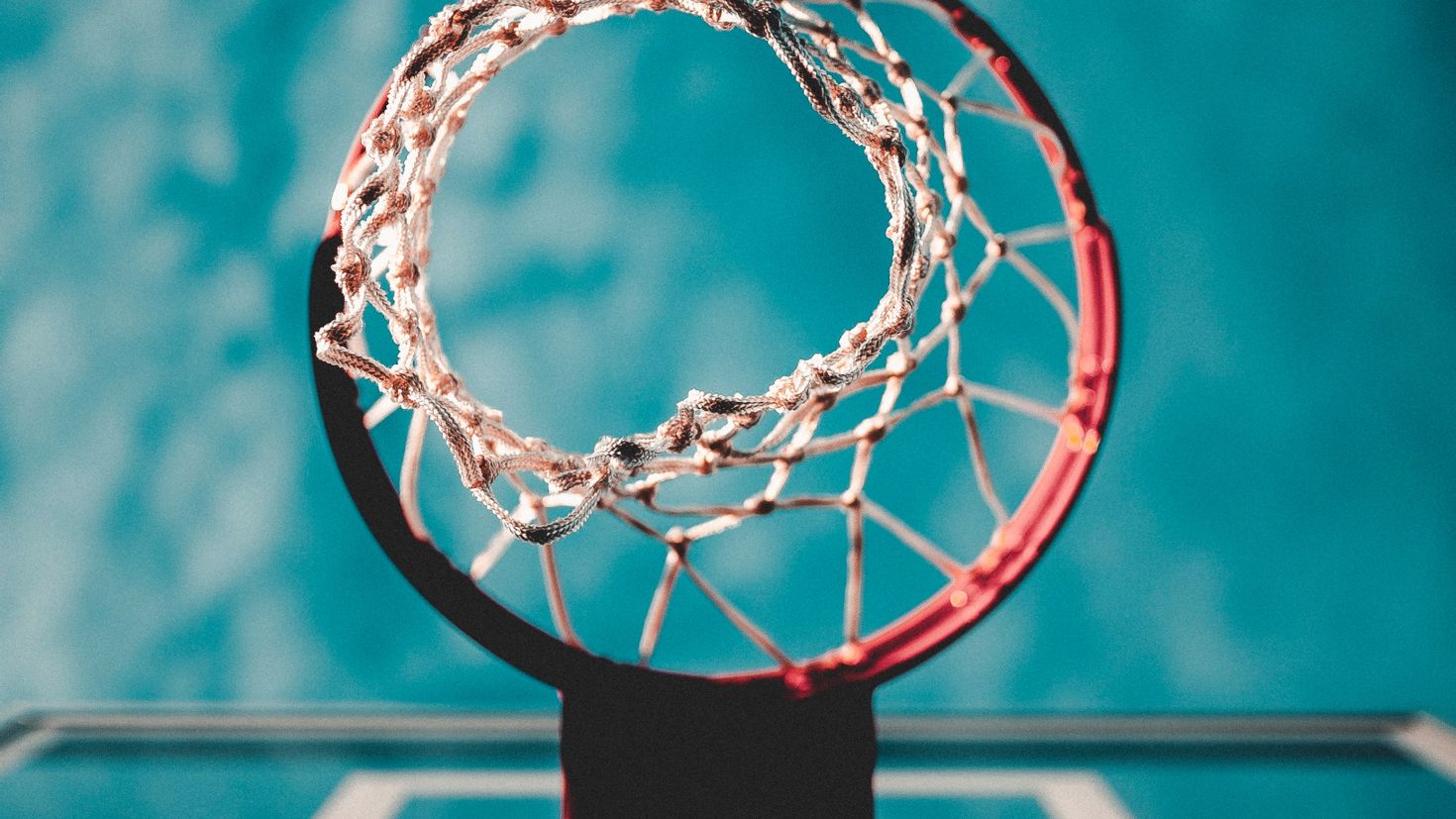 Золотое кольцо баскетбол. Баскетбольное кольцо обои. Кольцо для баскетбола. Баскетбольное кольцо на физкультуре. Сетка для баскетбола.
