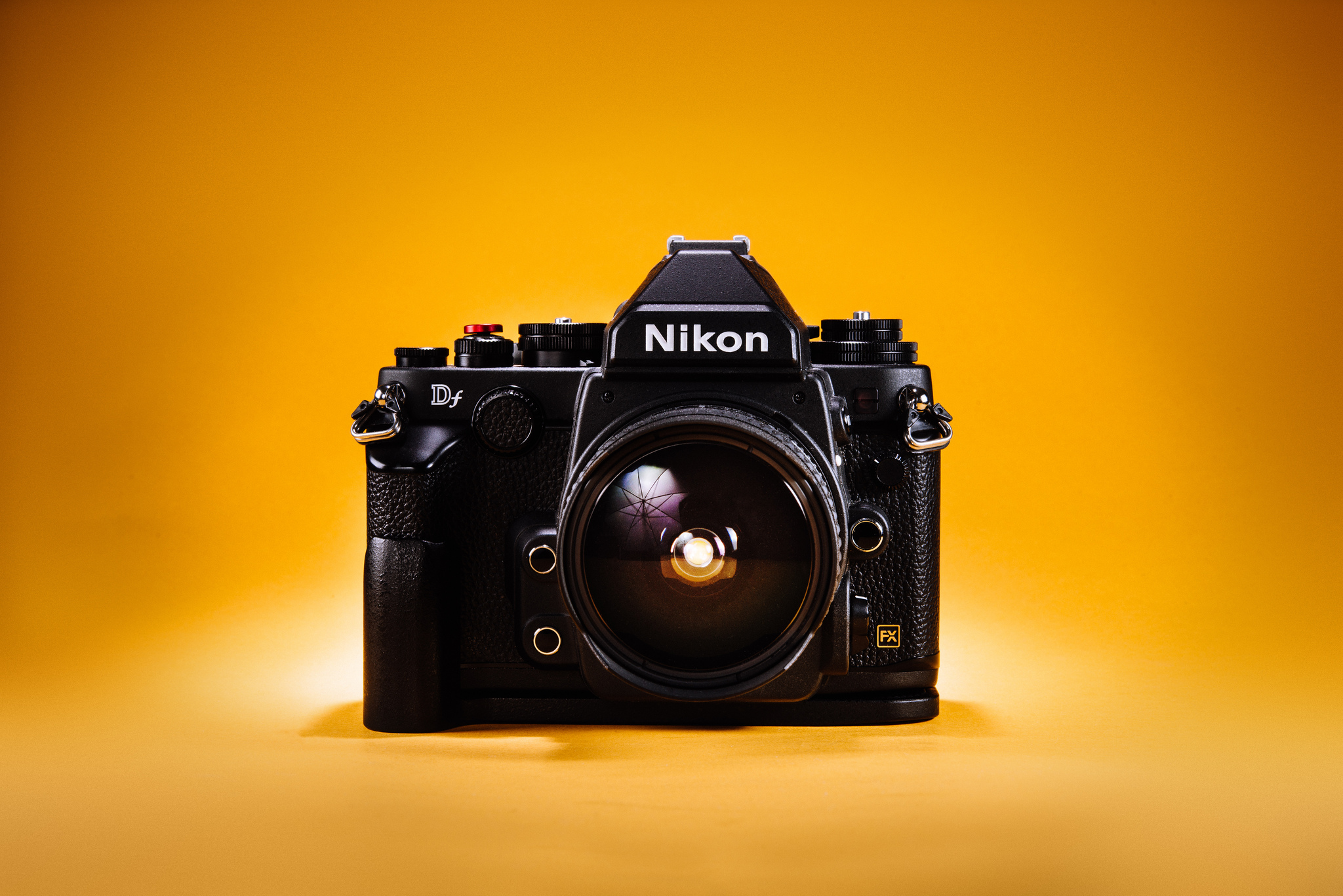 Nikon z5
