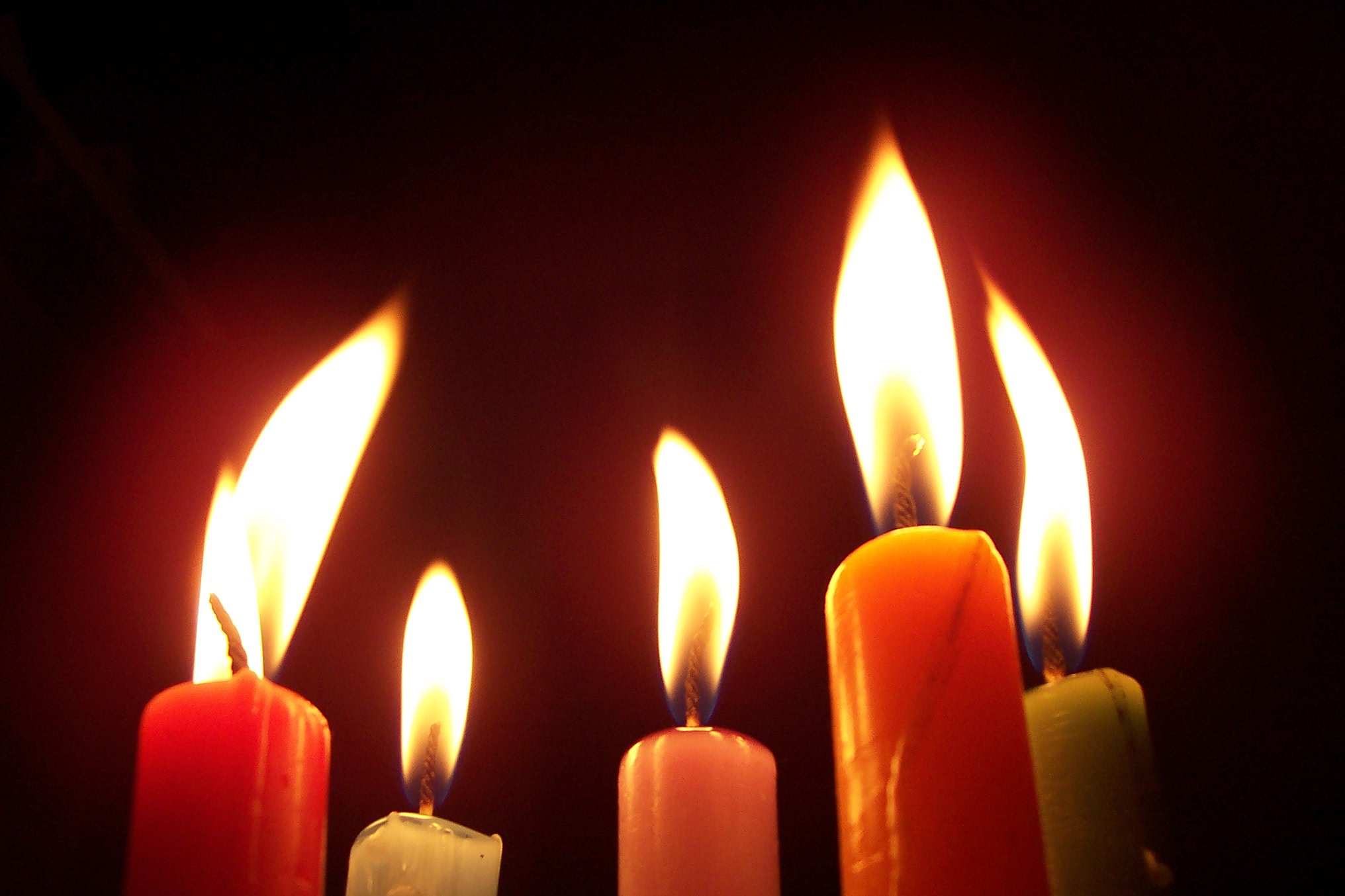 Download mobile wallpaper Miscellaneous, Miscellanea, Flame, Candles, Fire, Dark for free.