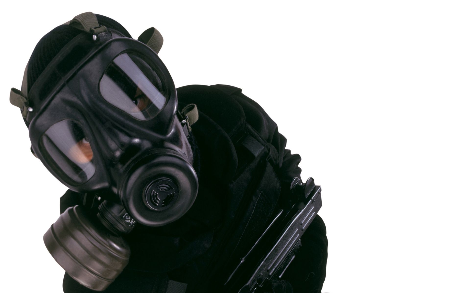 Download mobile wallpaper Miscellanea, Miscellaneous, Gas Mask, Person, Human, Face, Mask for free.