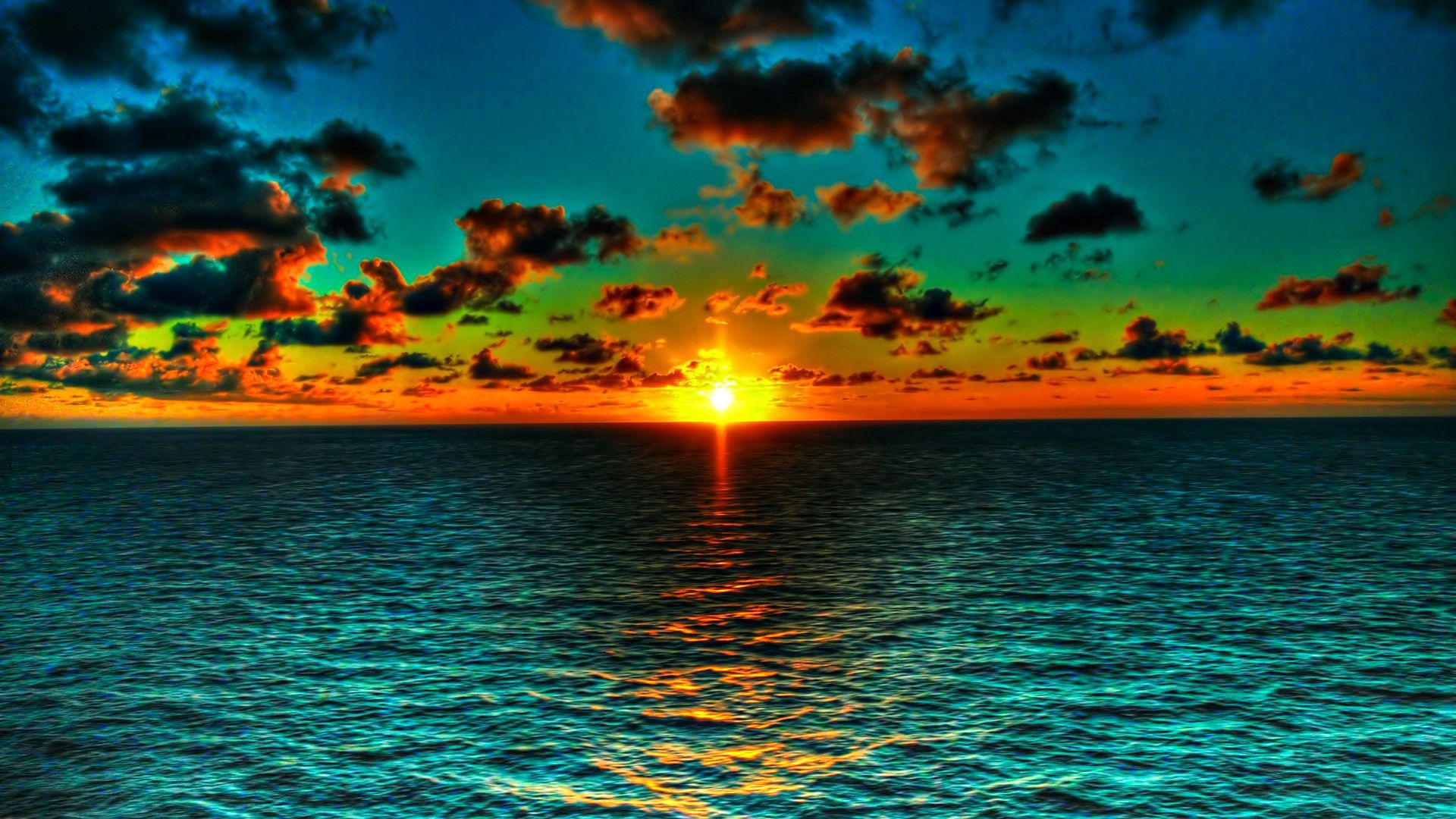 Скачать картинку Солнце, Облака, Природа, Море, Цвета, Вода, Горизонт в телефон бесплатно.