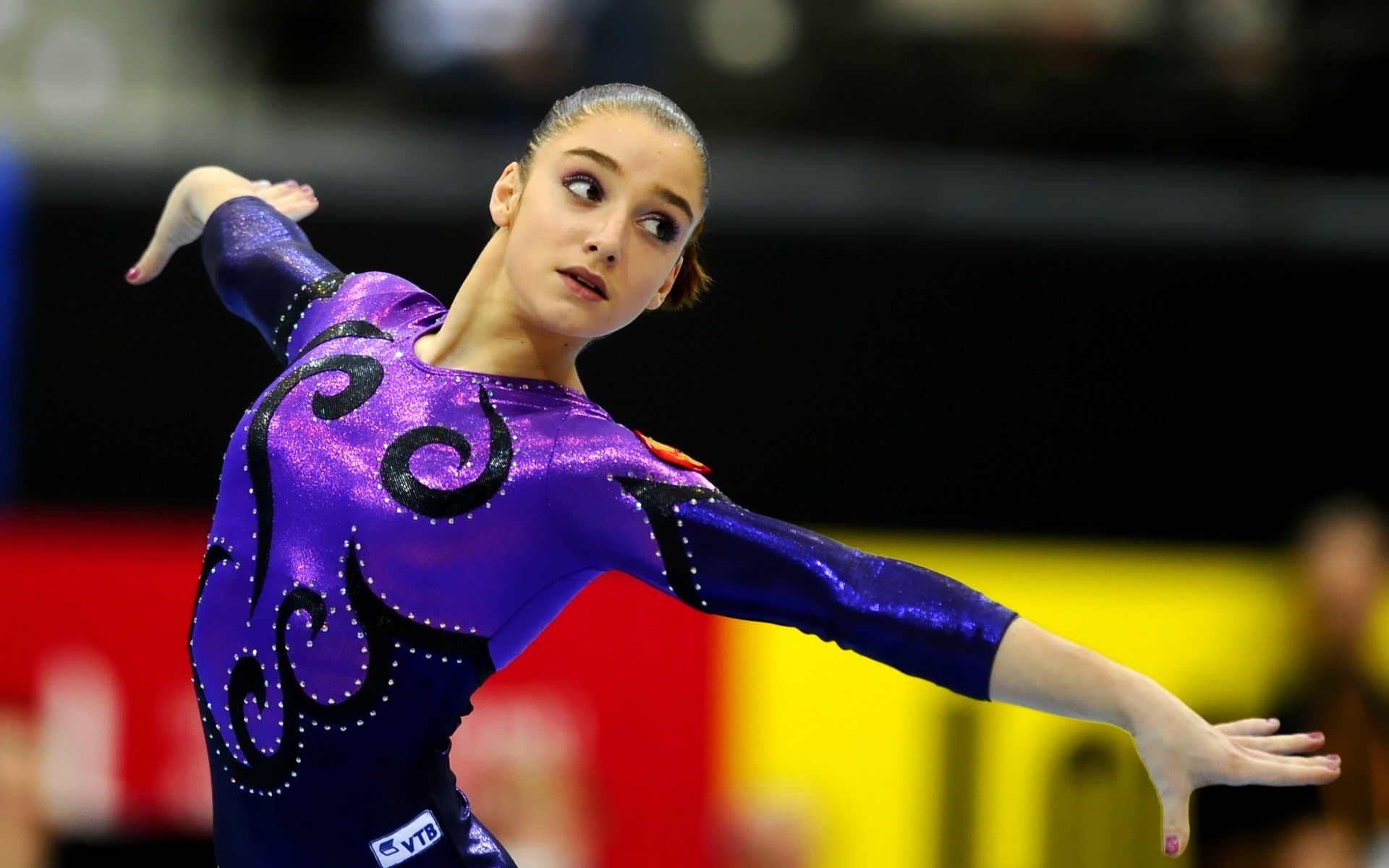 Спортивный гимнастика Aliya Mustafina