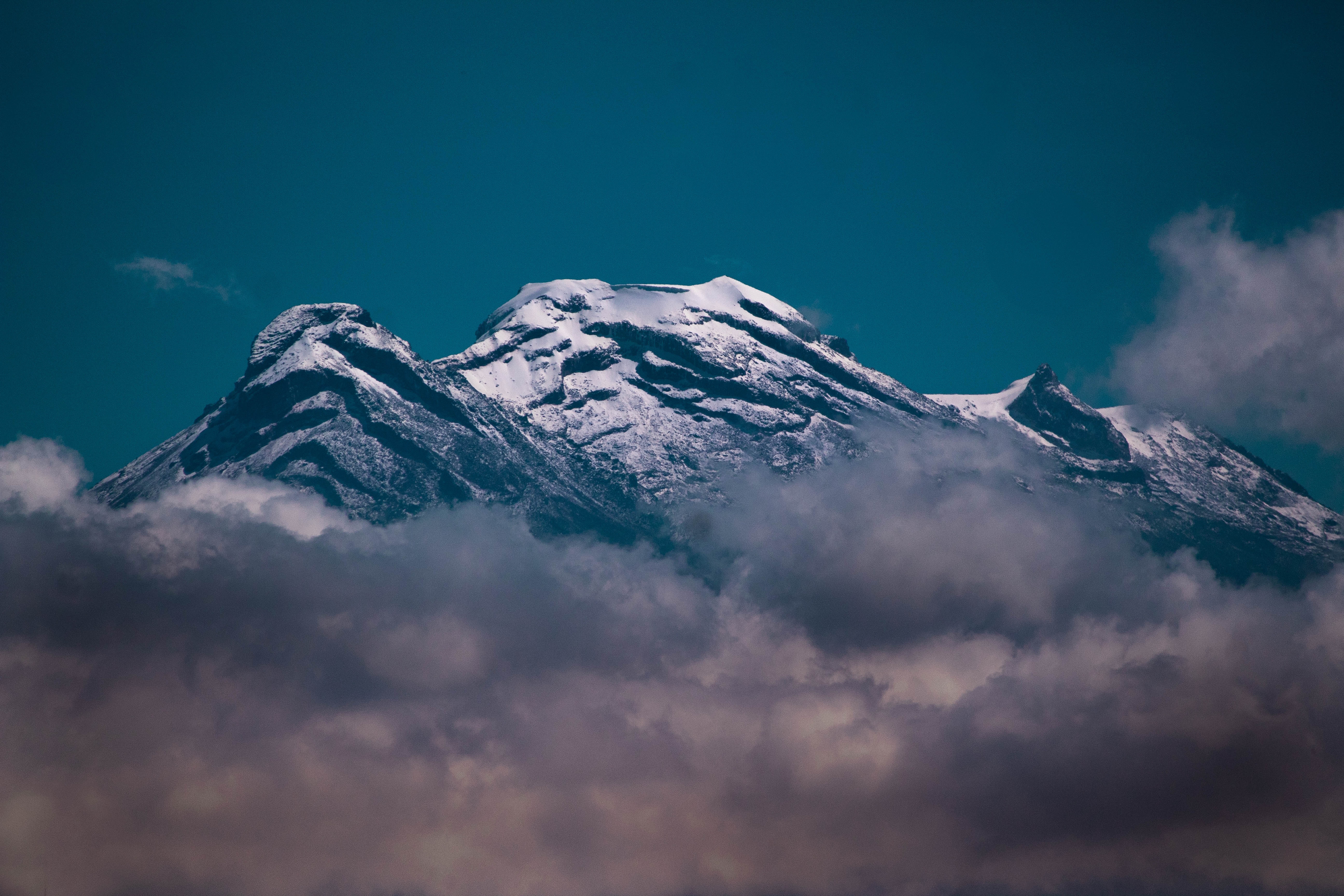 Laden Sie das Clouds, Berg, Nach Oben, Scheitel, Schneebedeckt, Snowbound, Natur, Vulkan-Bild kostenlos auf Ihren PC-Desktop herunter