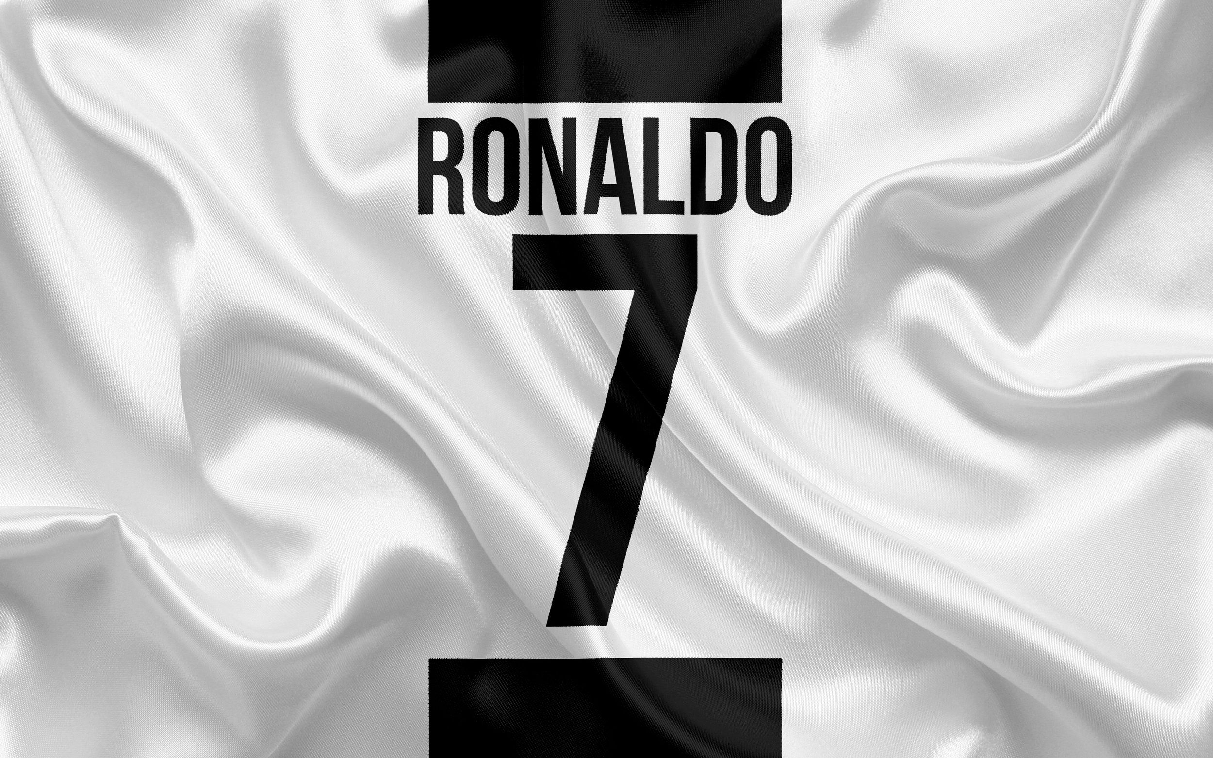 Ювентус значок Ronaldo