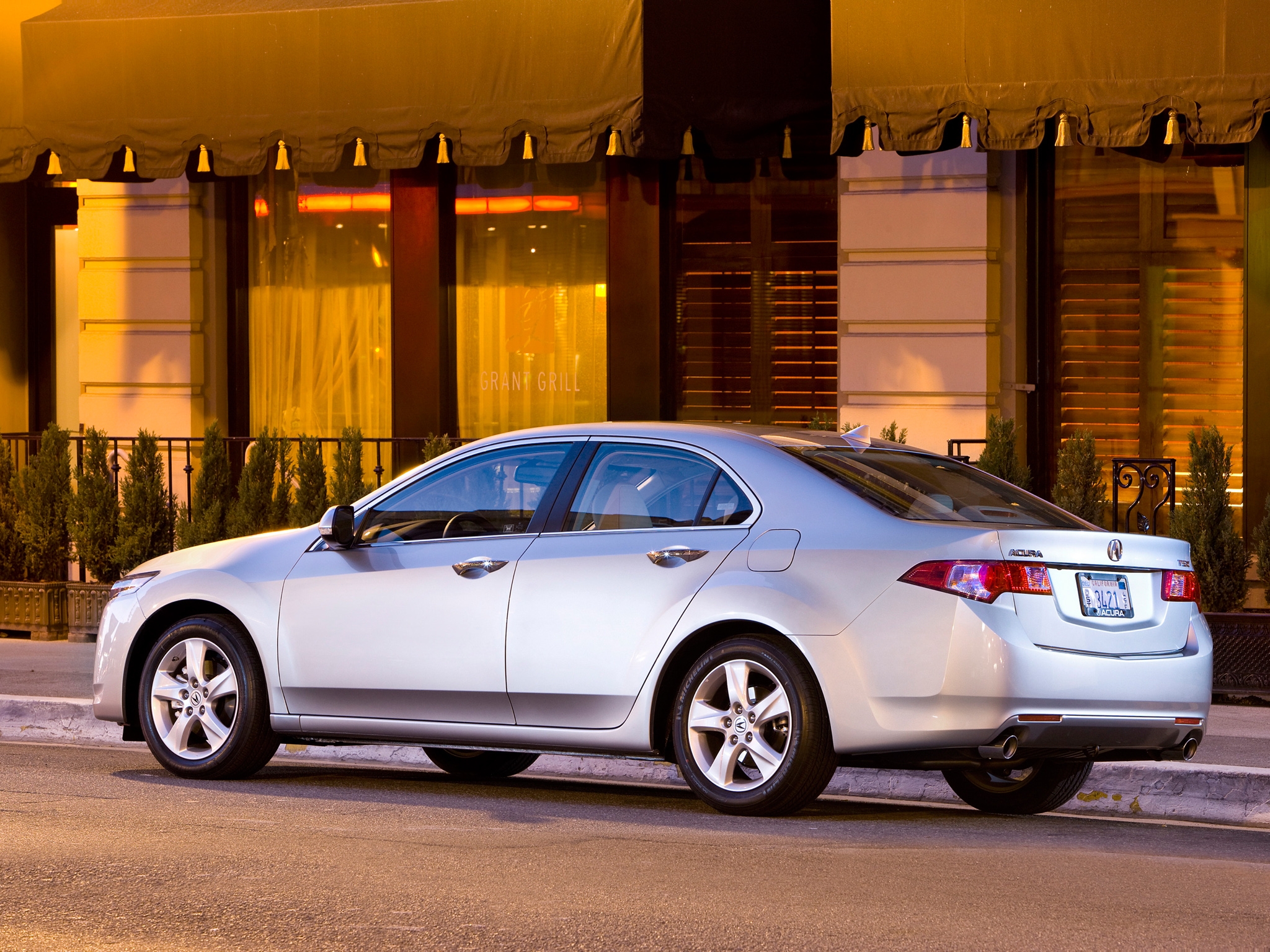 cars, auto, acura, building, asphalt, side view, style, akura, 2008, shrubs, street, silver metallic, tsx wallpapers for tablet