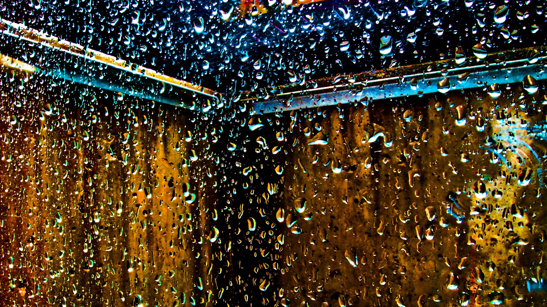 Дождь из стекла