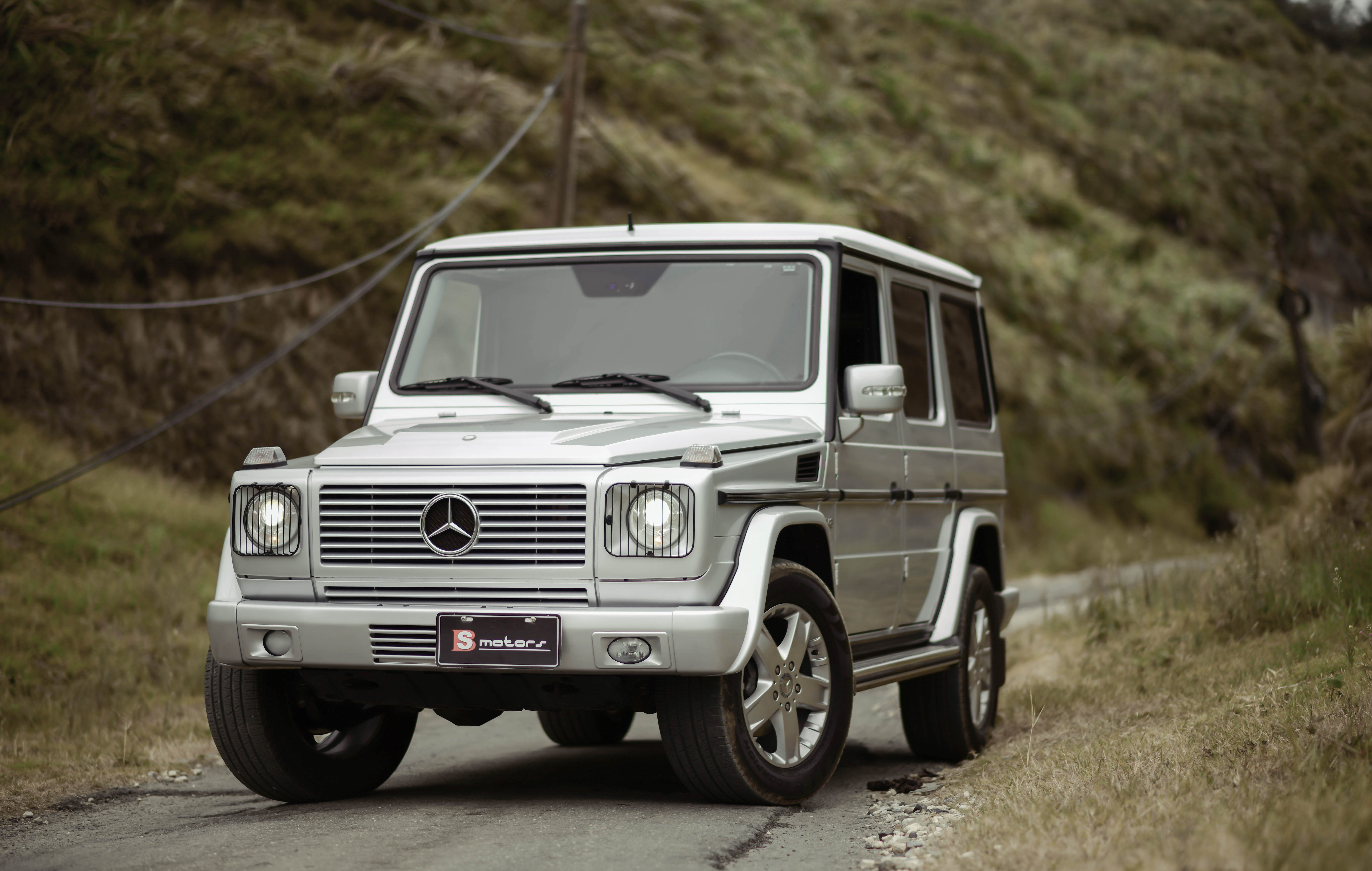 Download mobile wallpaper Silvery, Mercedes Benz G500, Grey, Silver, Car, Front View, Machine, Cars, Suv, Mercedes Benz for free.