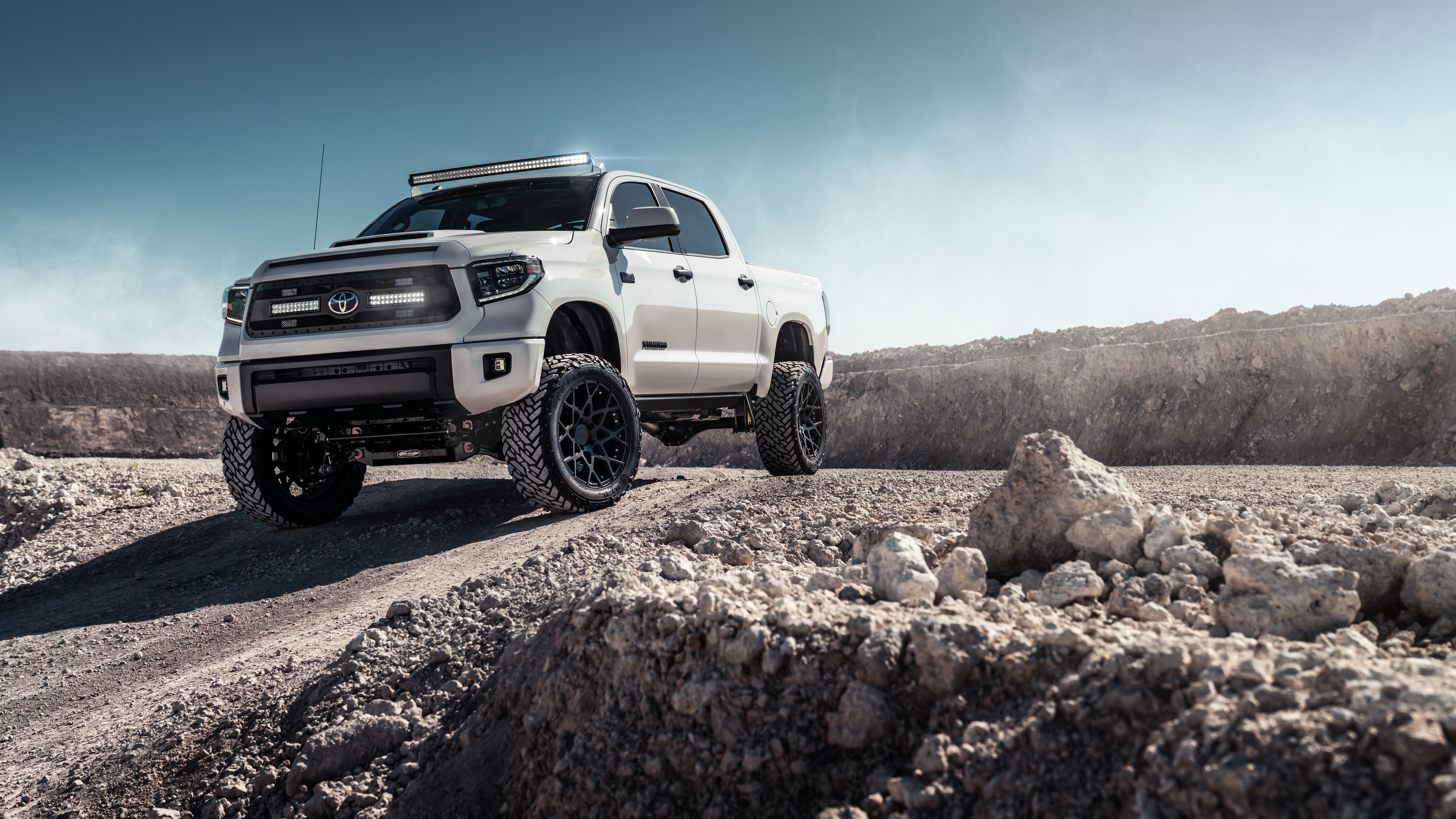 Toyota Tundra Snow