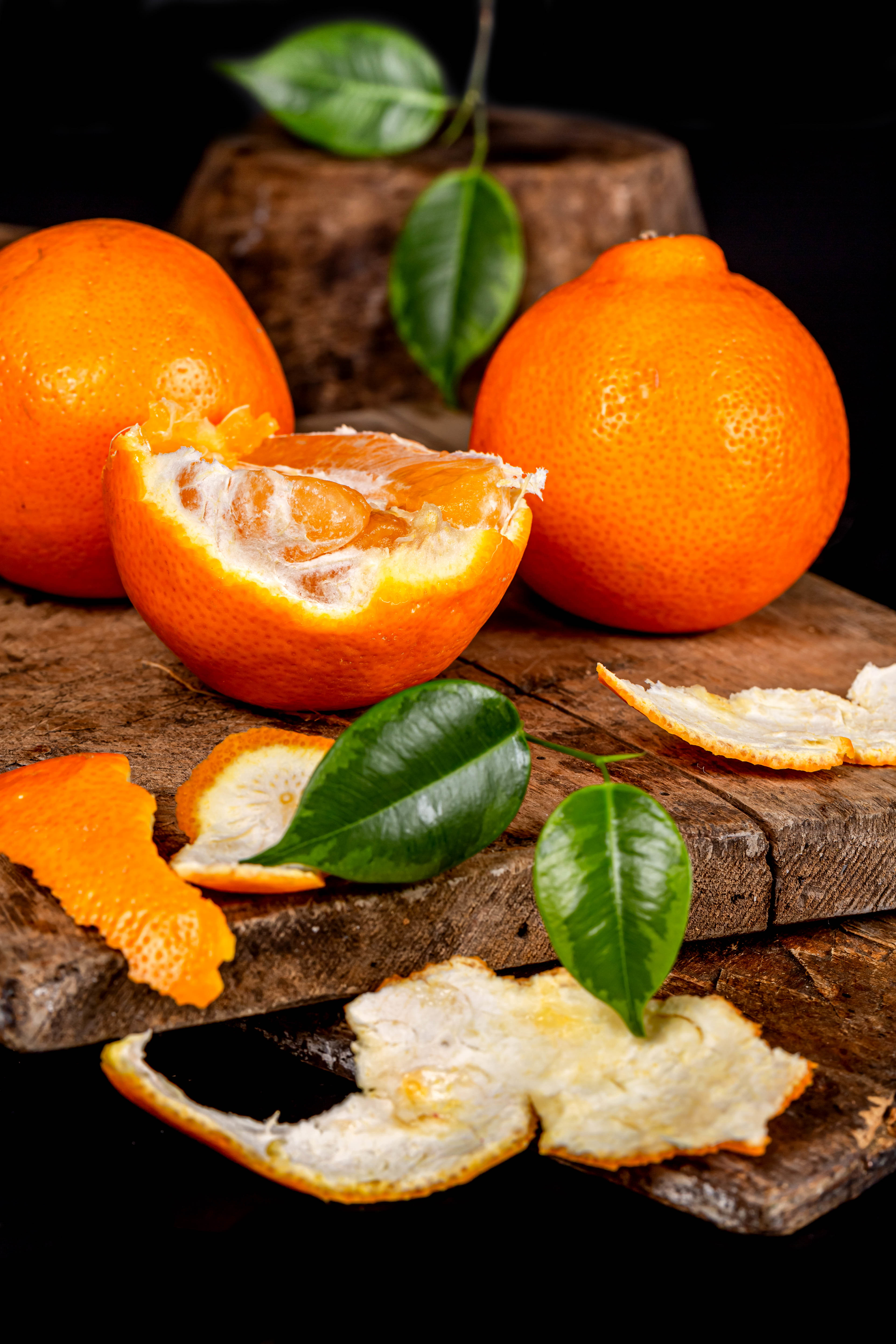 58230 скачать обои цитрус, фрукт, апельсин, еда, листья, кожура, оранжевые - заставки и картинки бесплатно