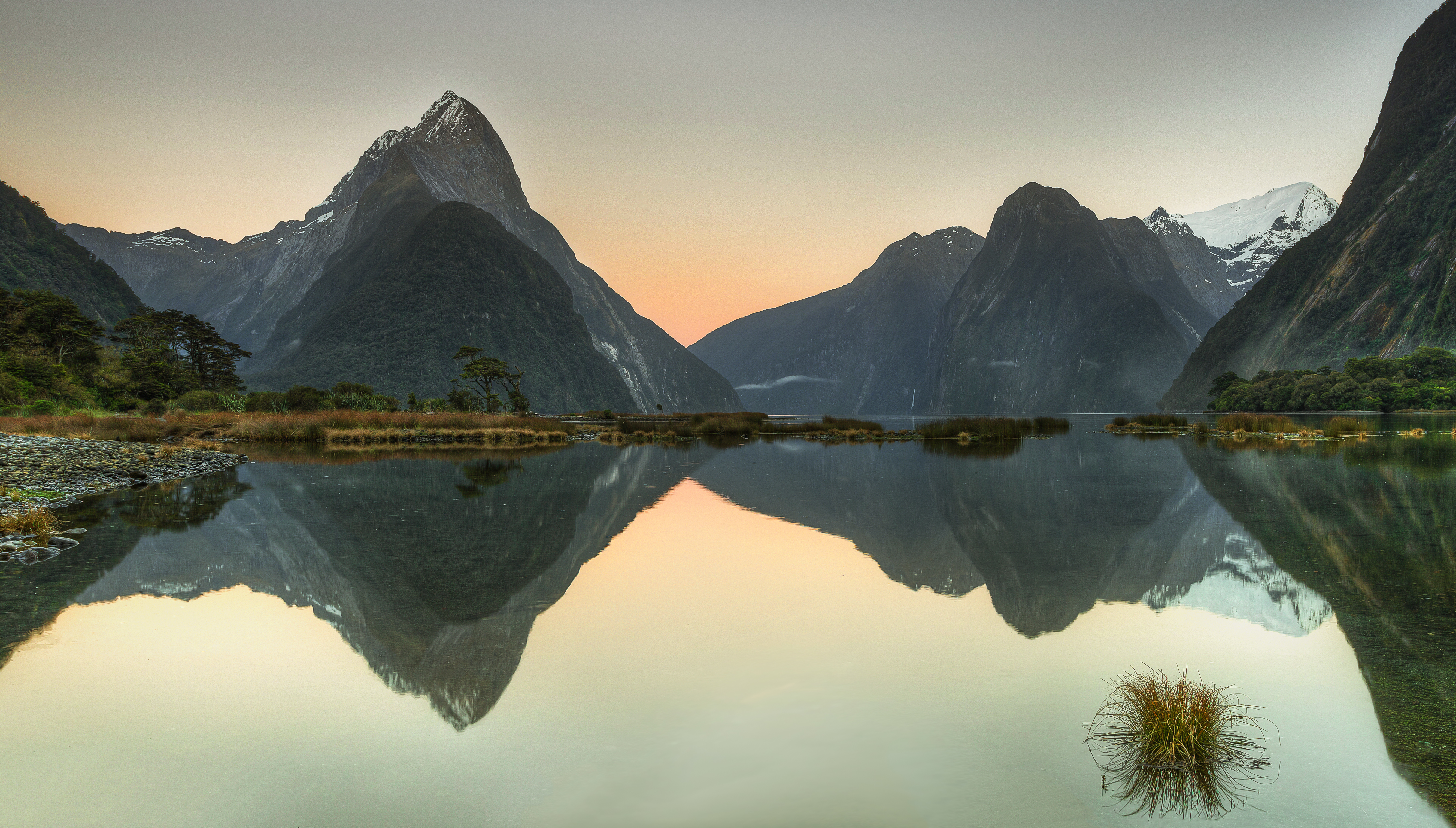 new zealand, peak, earth, milford sound, aotearoa, fjord, mitre peak, mountain, reflection, southern alps cell phone wallpapers