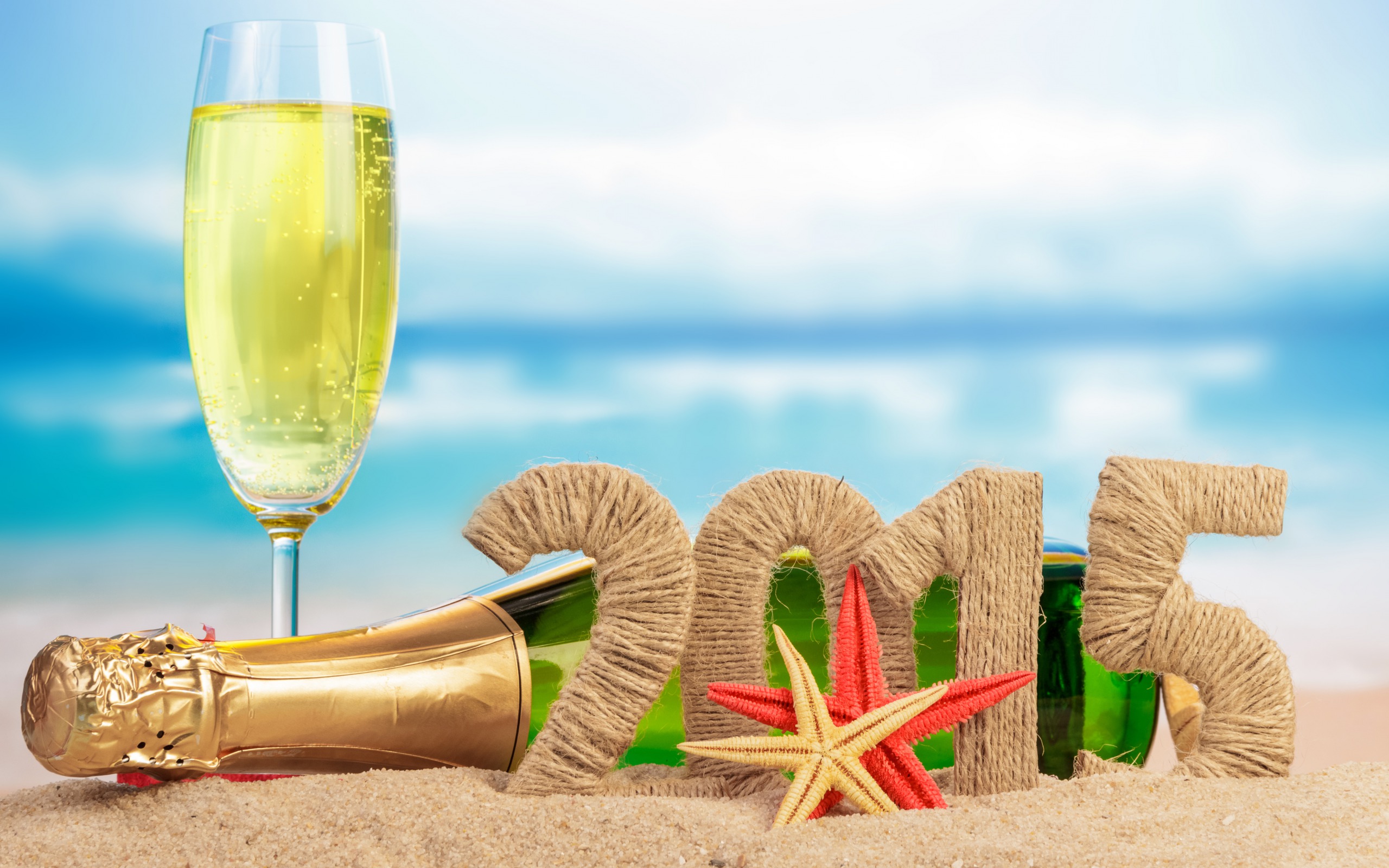 658541 скачать обои шампанское, праздничные, новый год 2015, праздник, новый год, партия - заставки и картинки бесплатно
