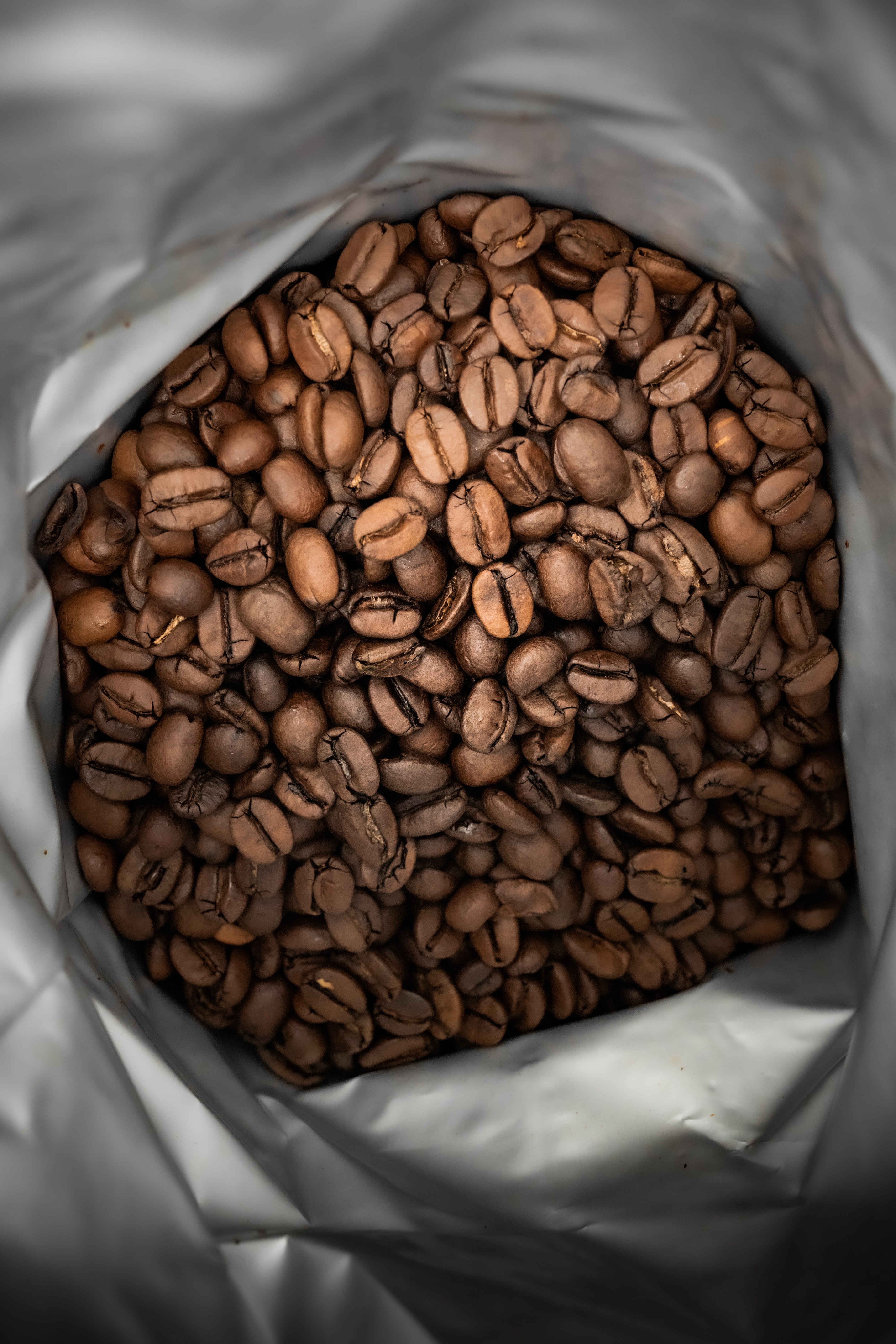 55109 скачать обои кофе, еда, коричневый, кофейные зерна, зерна - заставки и картинки бесплатно