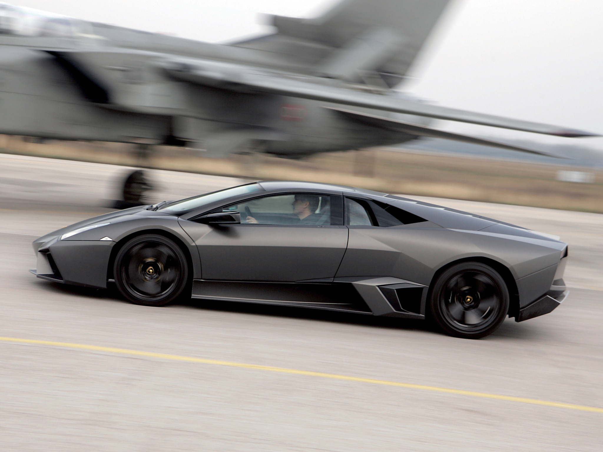 Lamborghini Reventon Wallpaper