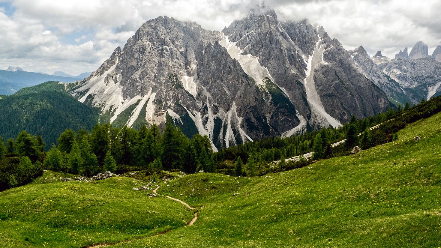 Фотки гор. Кавказ, Аппенины, Альпы, Алтай?. Горы Италии. Доломитовые Альпы осень Италия. Природа Италии высокогорья.