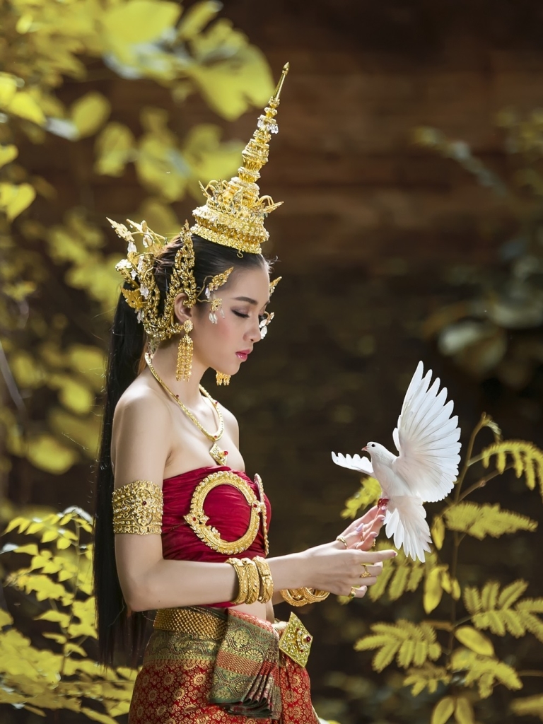 Download mobile wallpaper Dove, Women, Asian, National Dress, Thai for free.