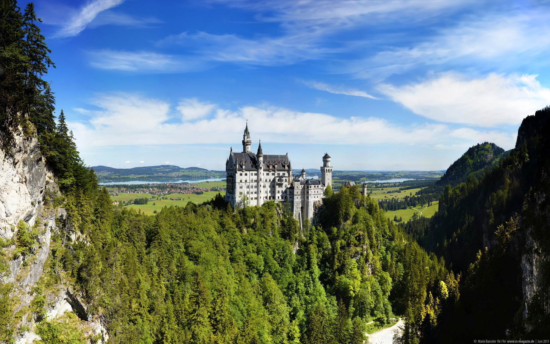 Download mobile wallpaper Bavarian Alps, Neuschwanstein Castle, Germany, Man Made, Castles for free.