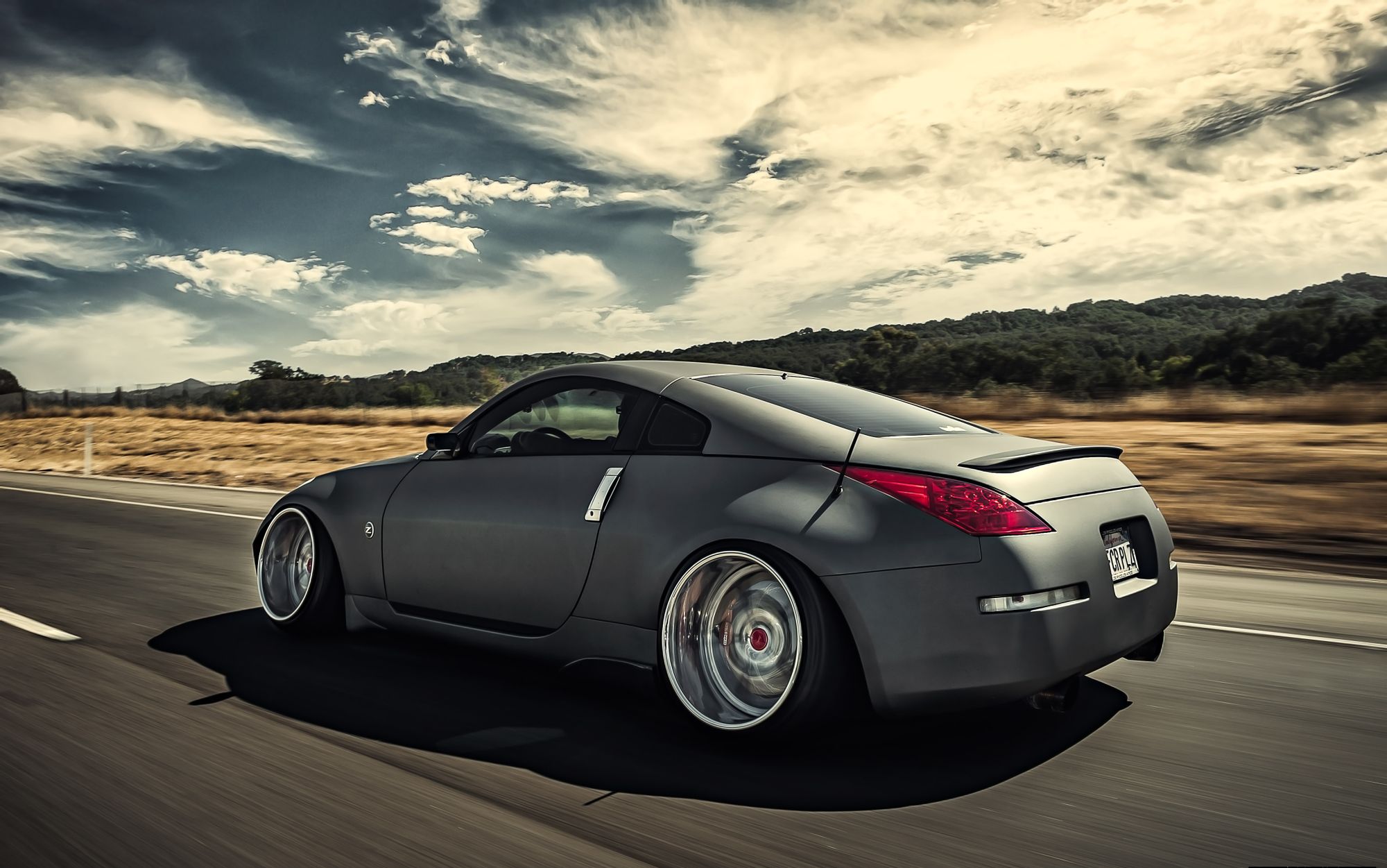 Nissan 370z С‚РµРјРЅС‹Р№ С„РѕРЅ