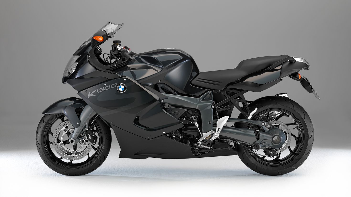 BMW k1300s черный