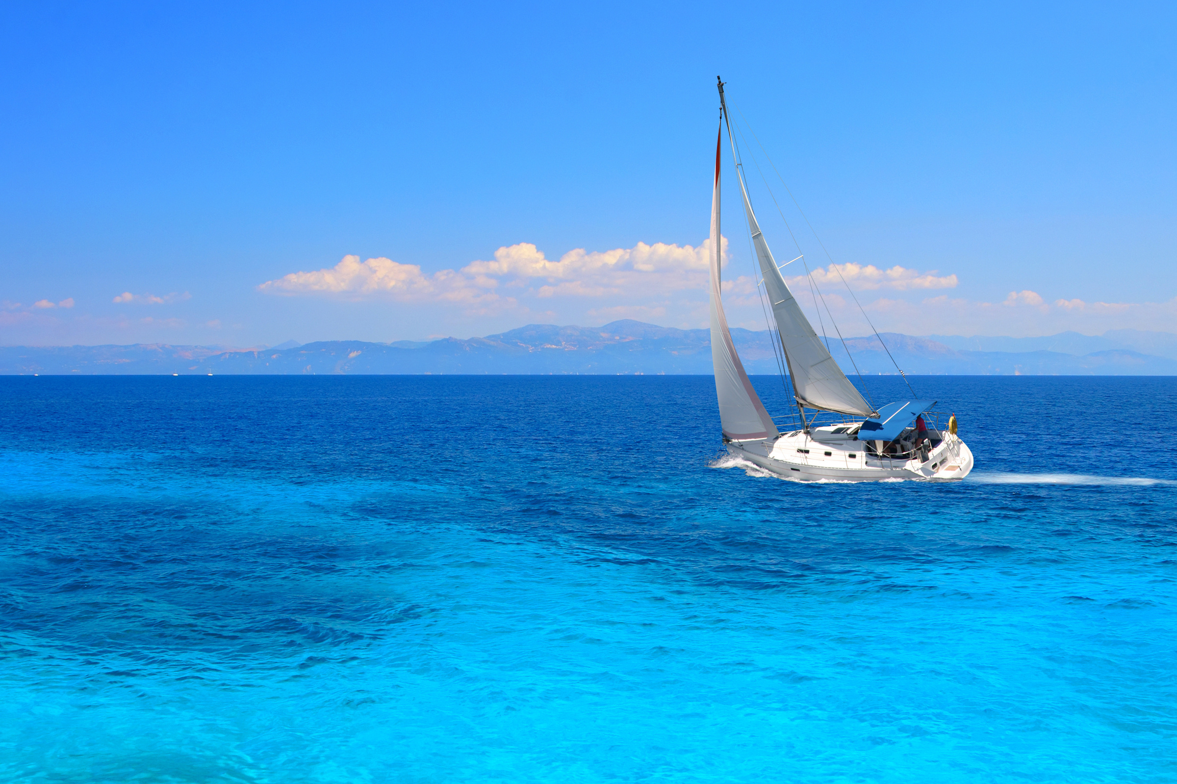 White sails yacht seascape sailboat waves yacht in the sea HD wallpaper   Pxfuel