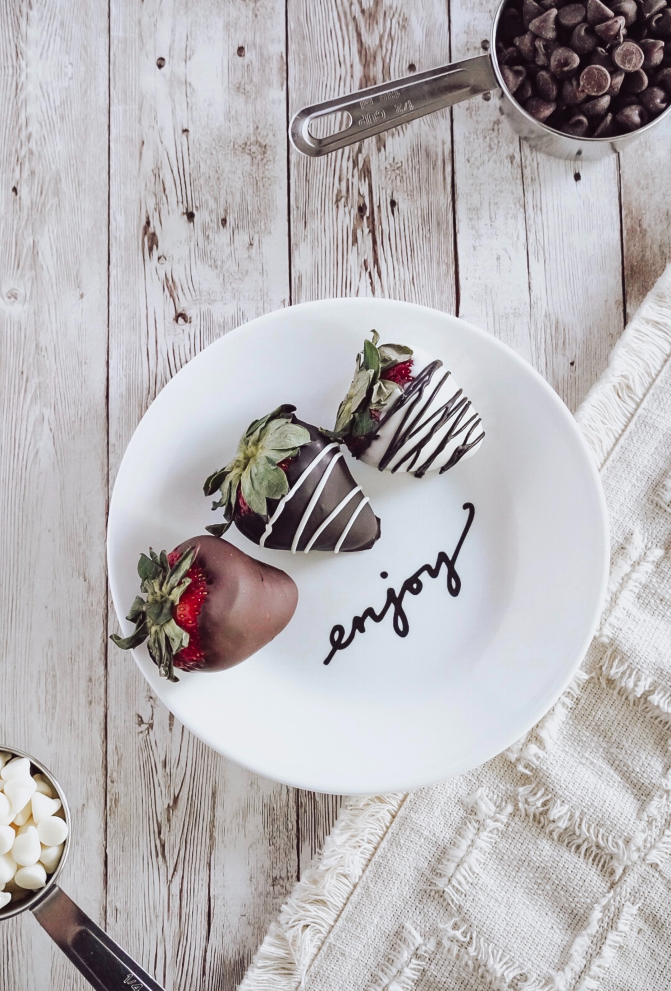 food, strawberry, desert, inscription, word, enjoyment