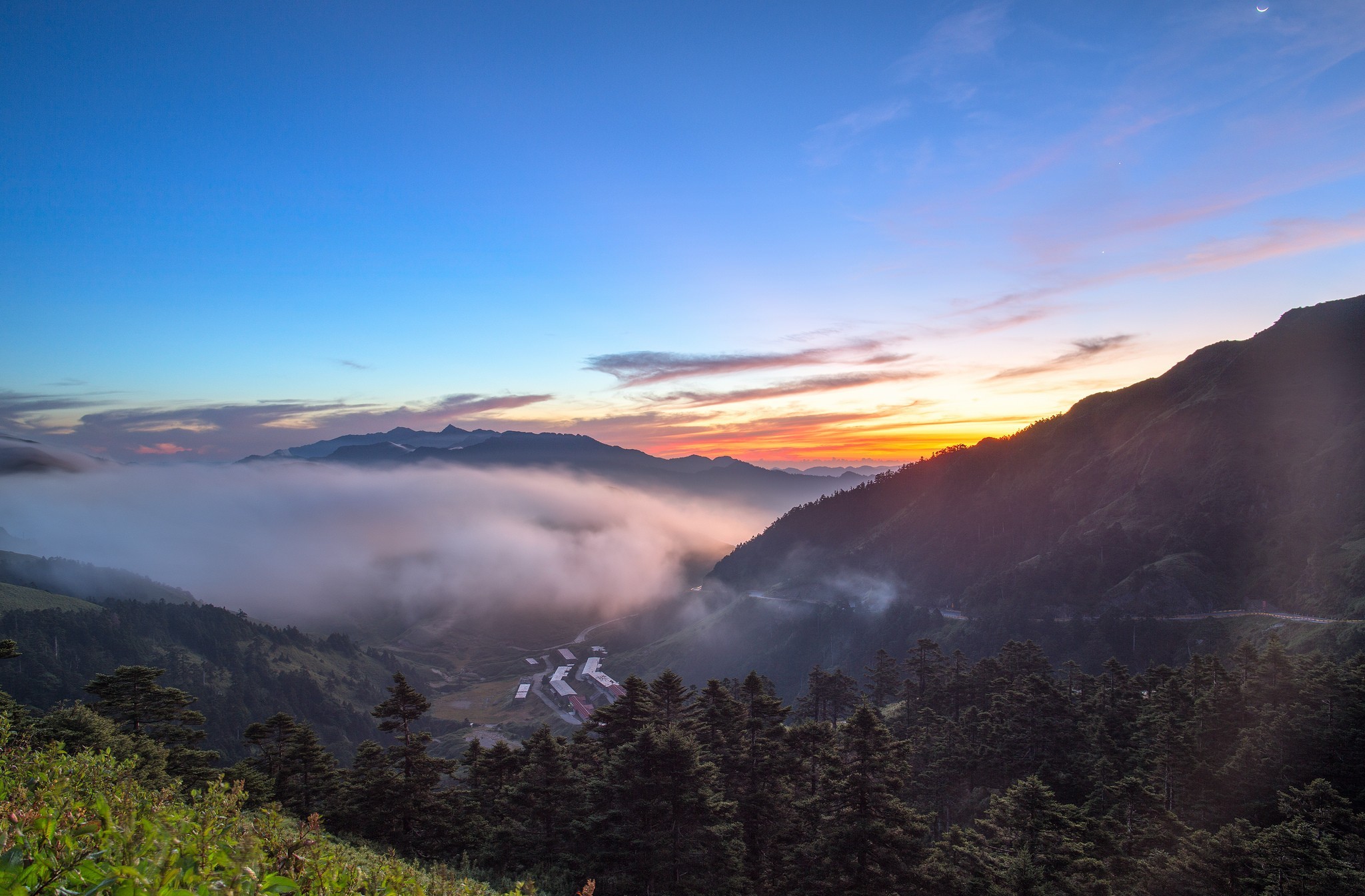 Долина тумана. Турция горы туман обои. Valley Foggy. Valley between Mountains. Sunset in Valley.