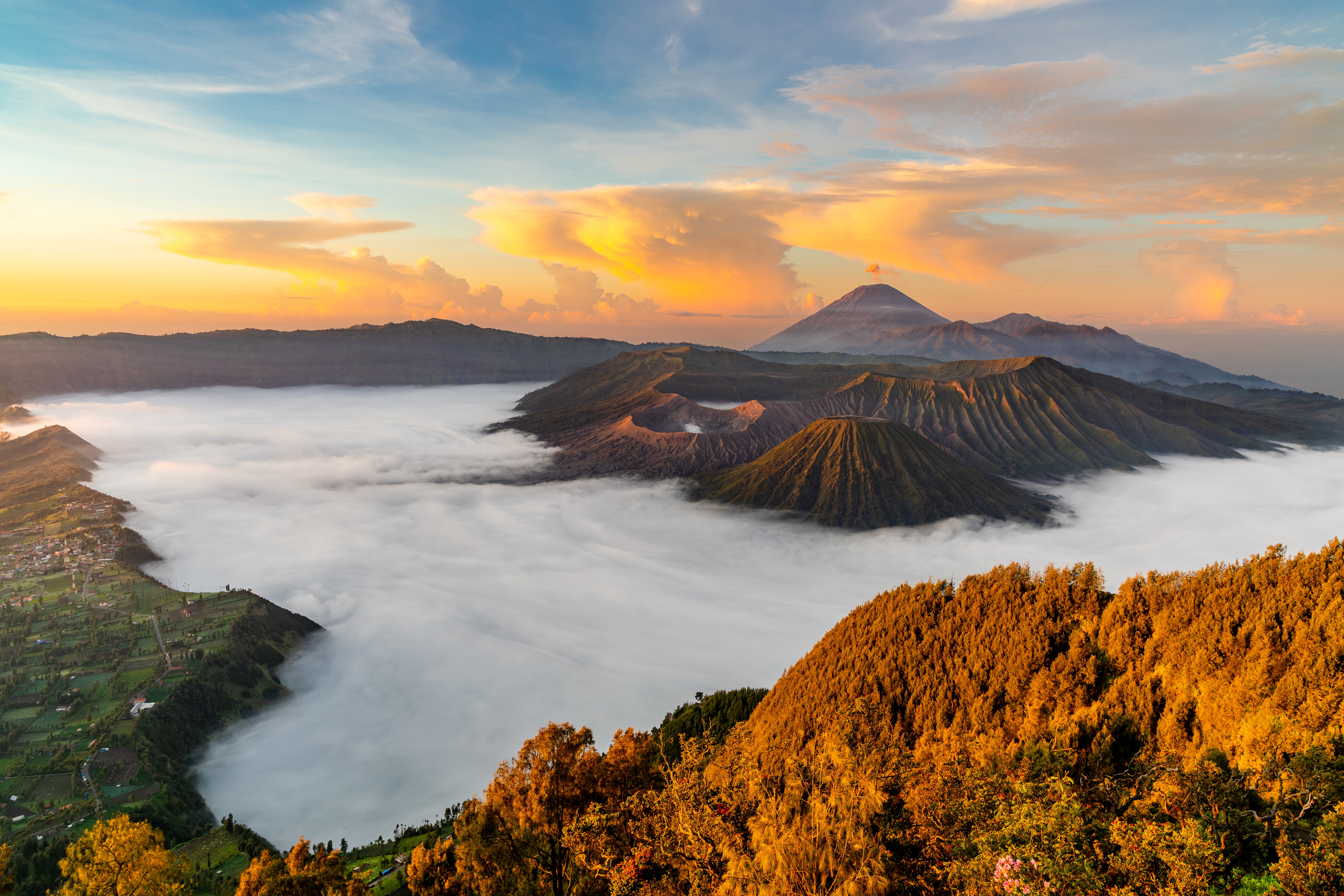 indonesia, earth, mount bromo, cloud, fog, landscape, mountain, volcano, volcanoes 4K