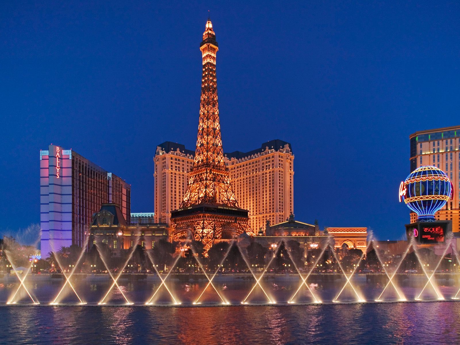 Скачать картинку Ночь, Города, Архитектура, Лас Вегас (Las Vegas) в телефон бесплатно.