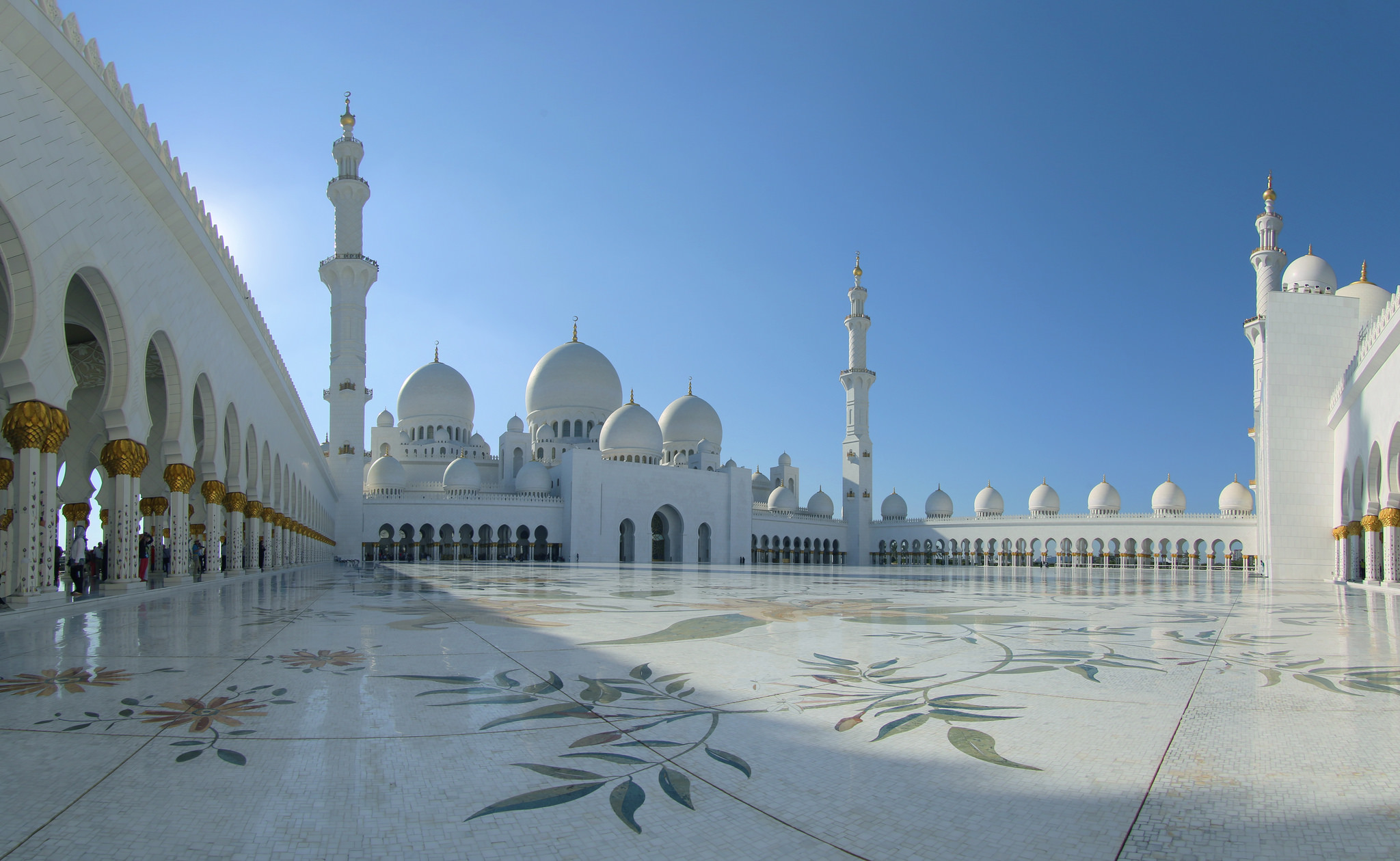 404877 скачать обои архитектура, мечеть, абу даби, большая мечеть шейха зайда, объединённые арабские эмираты, религиозные, купол, место, мечети - заставки и картинки бесплатно